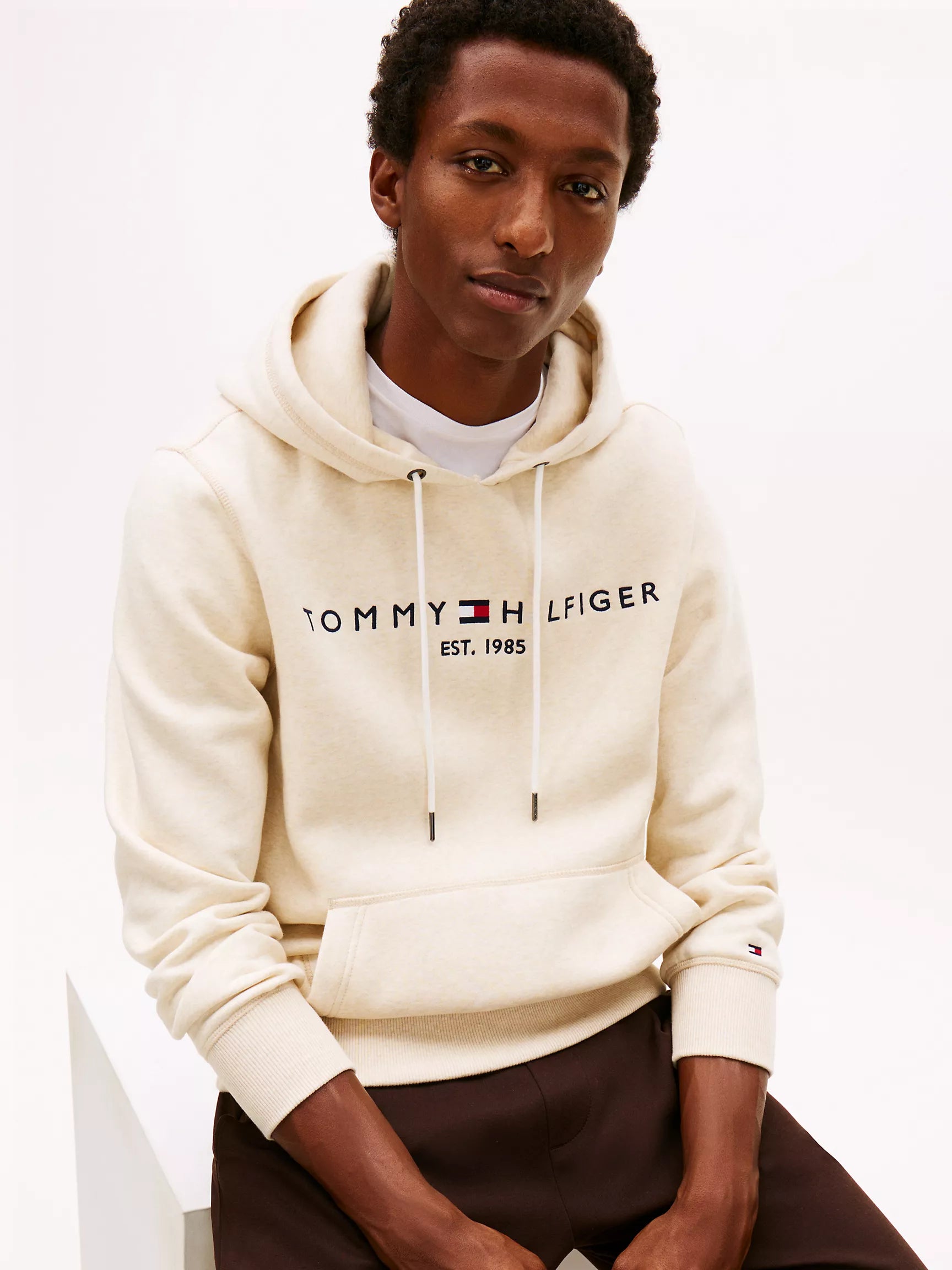 Tommy Mens' Embroidered Tommy Logo Hoodie Beige