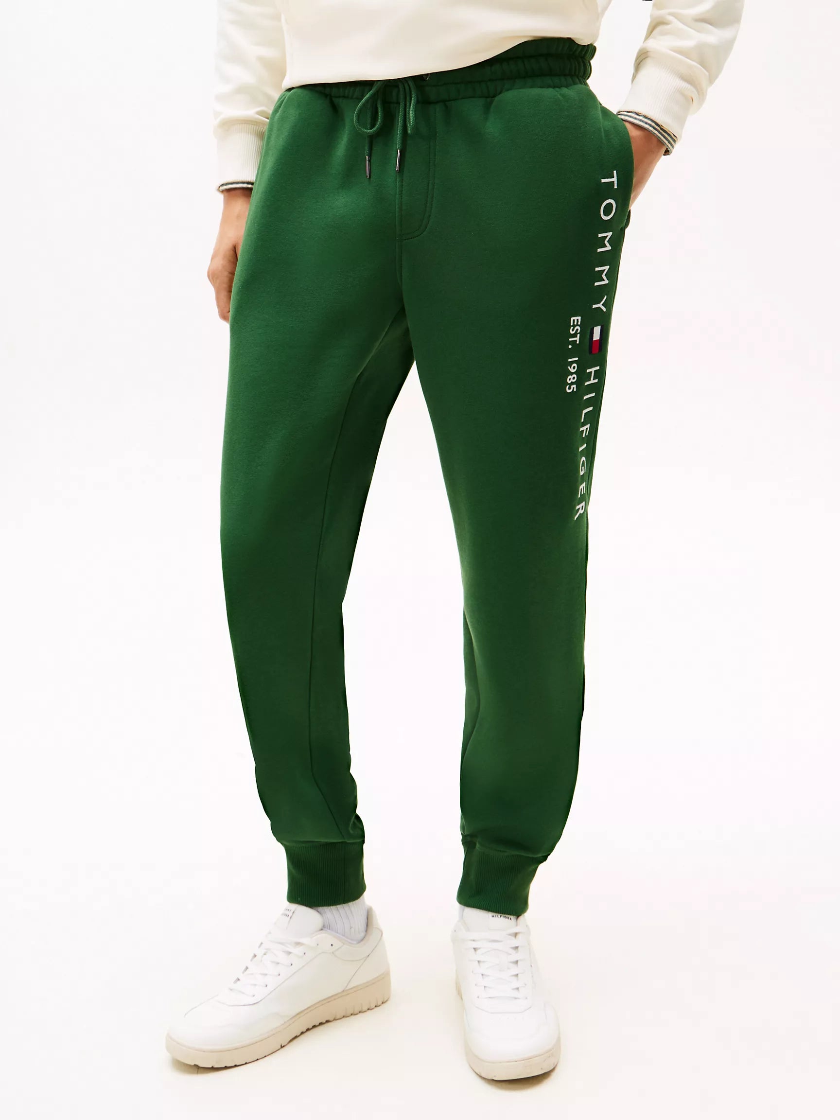 Tommy Mens' Tommy Logo Sweatpant/ Deep Evergreen