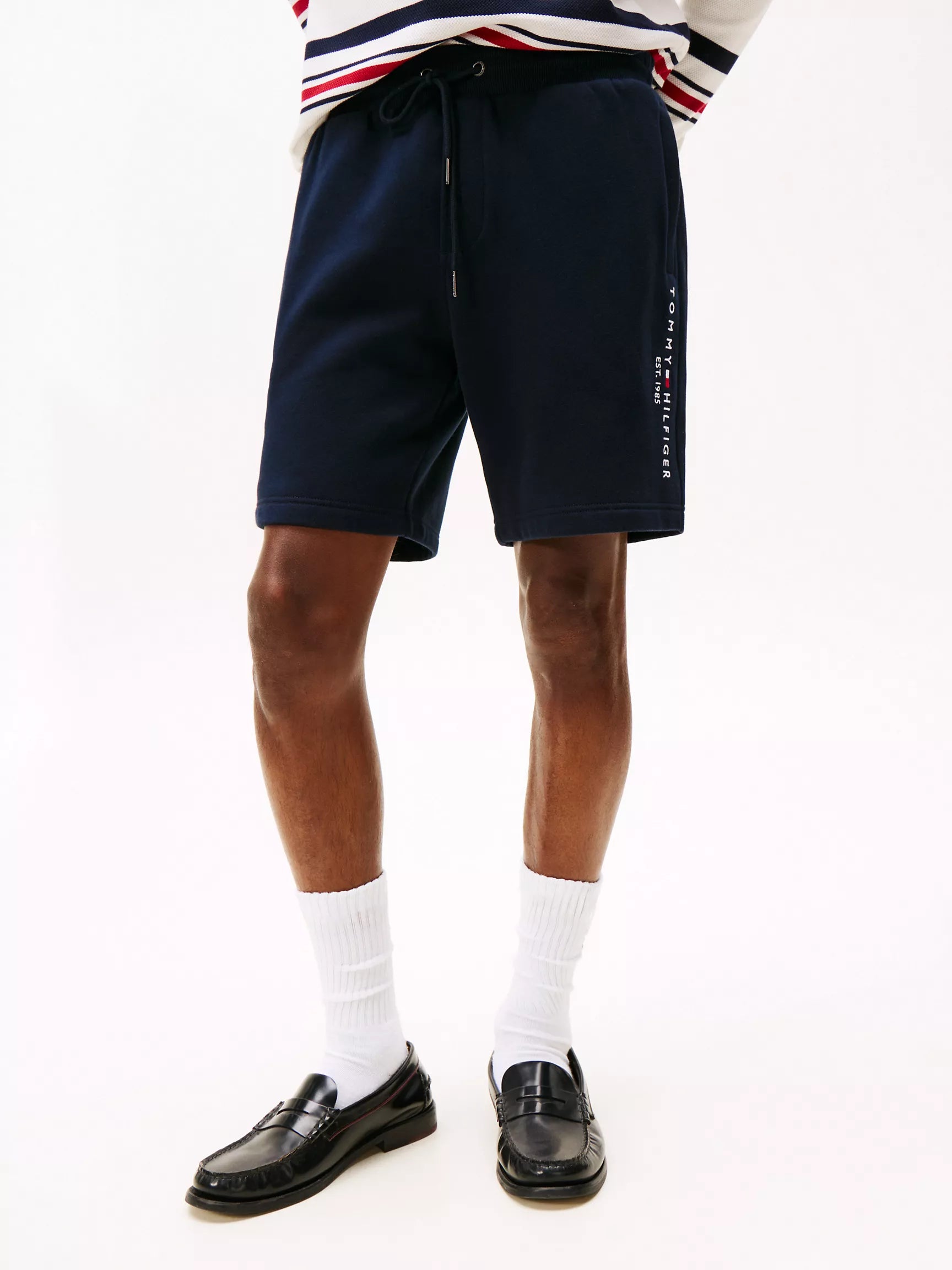 Tommy Mens' Embroidered Tommy Logo Sweatshort/Navy