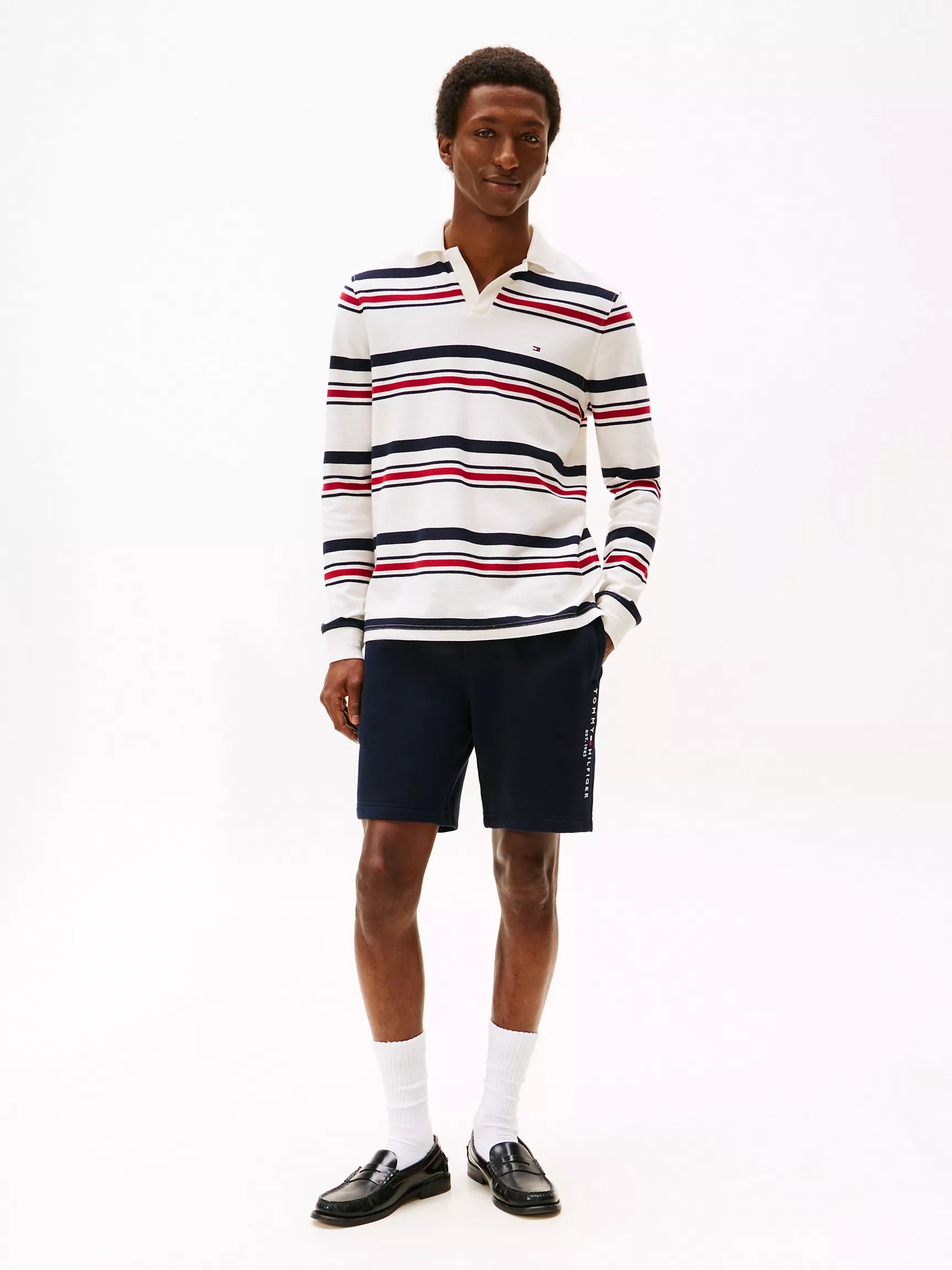 Tommy Mens' Embroidered Tommy Logo Sweatshort/Navy