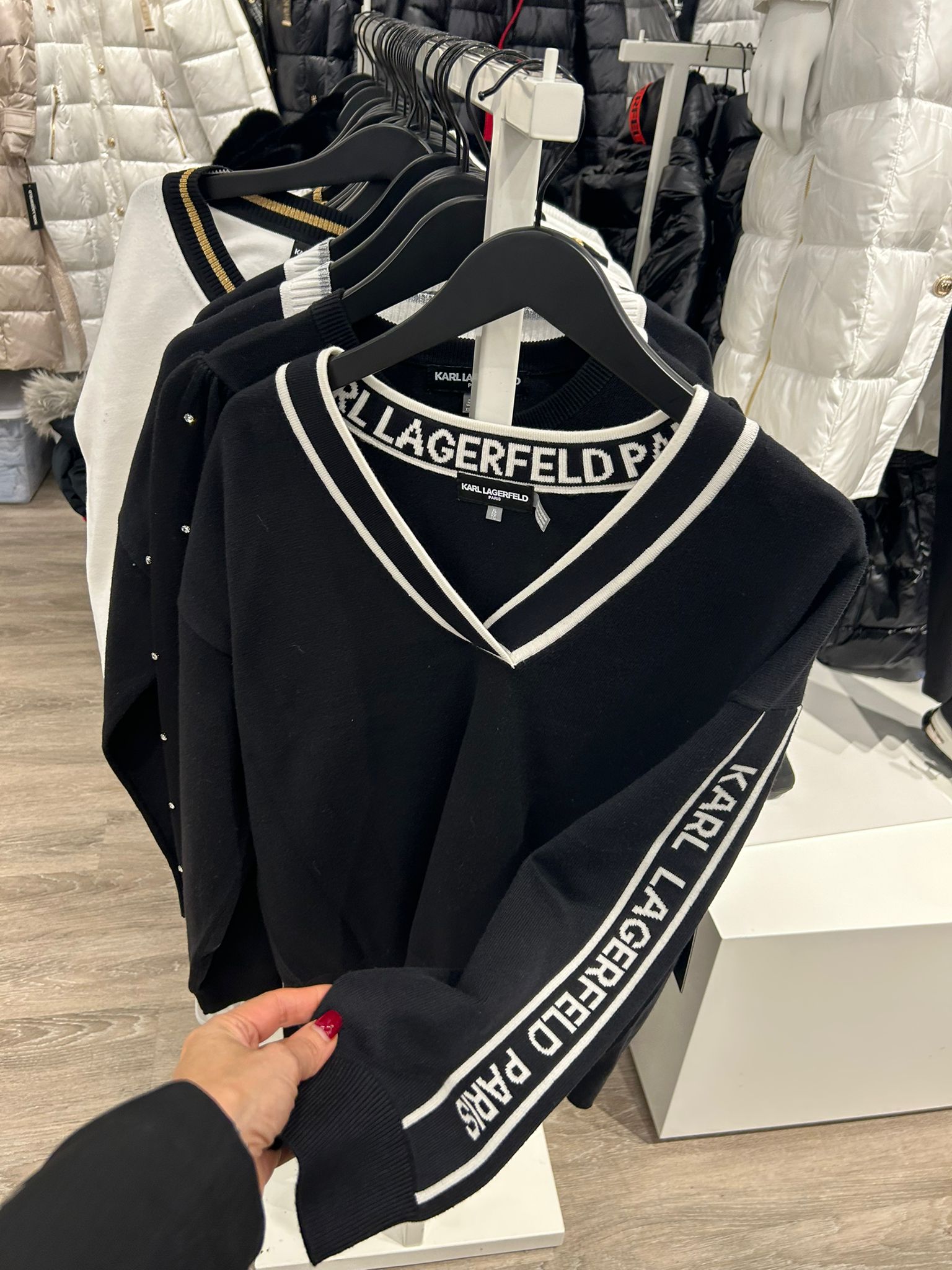 Karl Lagerfeld Paris Womens' LOGO TAPE V-NECK SWEATER BLACK