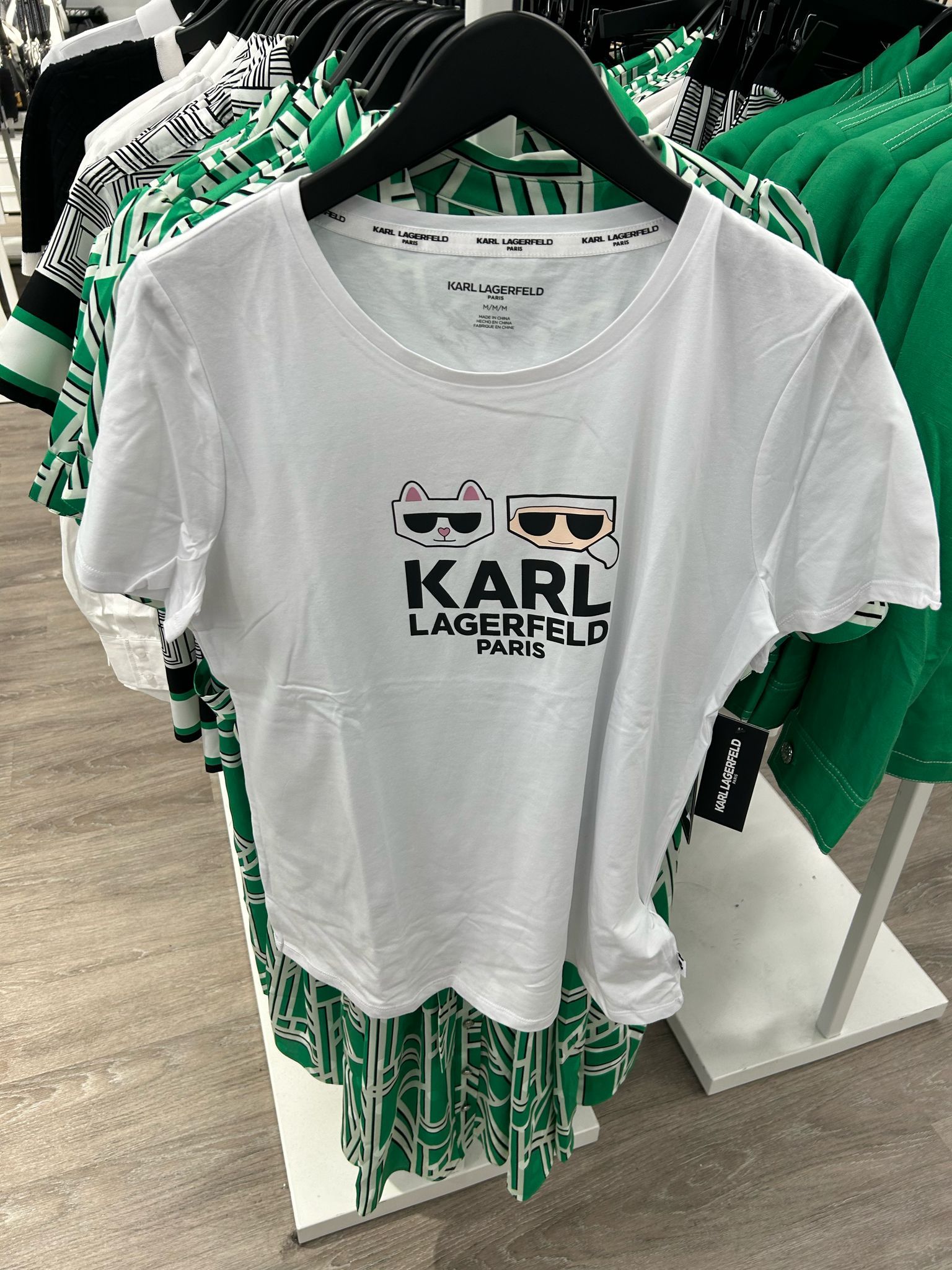 WOMENS' Karl Lagerfeld Paris KARL AND CHOUPETTE EMOJI TEE