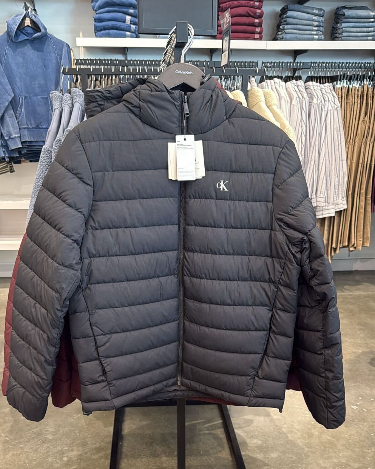Calvin Klein Mens' Ripstop Packable Puffer Jacket (BLACK)