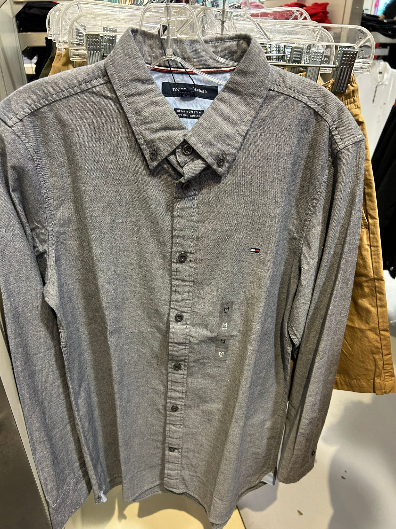 Tommy Mens' Slim Fit Oxford Shirt