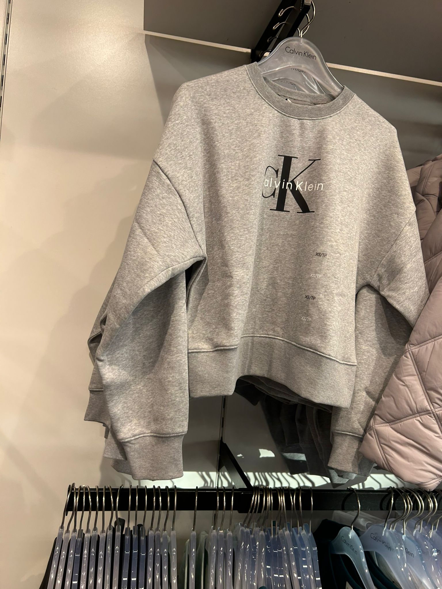 Calvin Klein Womens' Monogram Logo Fleece Relaxed Sweatshirt Heroic Gray Heather