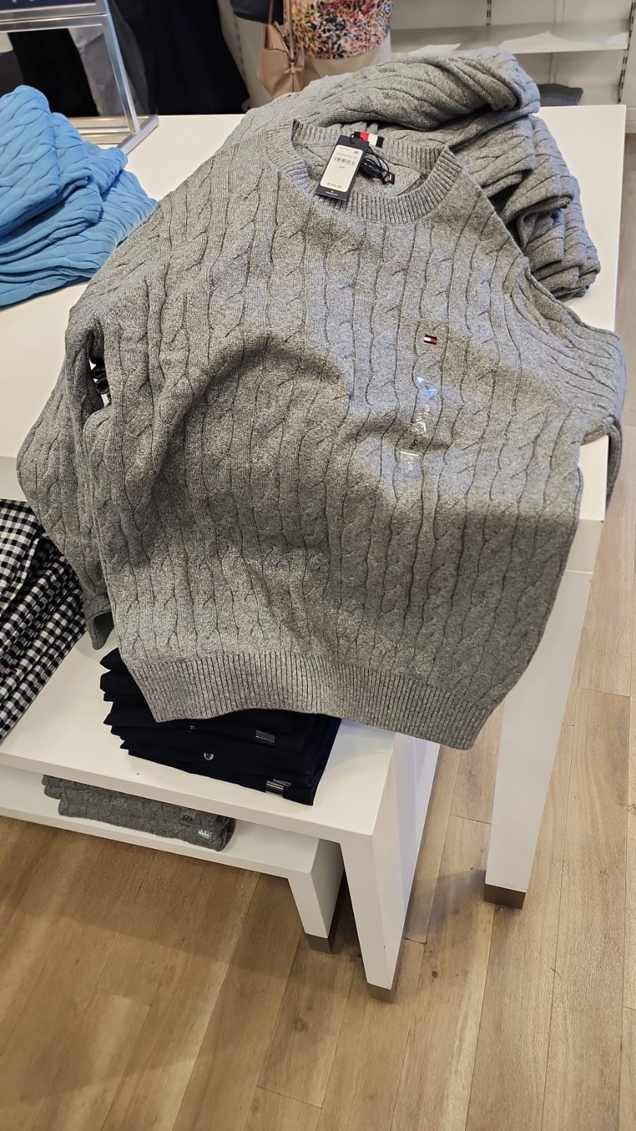 TOMMY MENS' Cable Knit Crewneck Sweater /Grey Heather