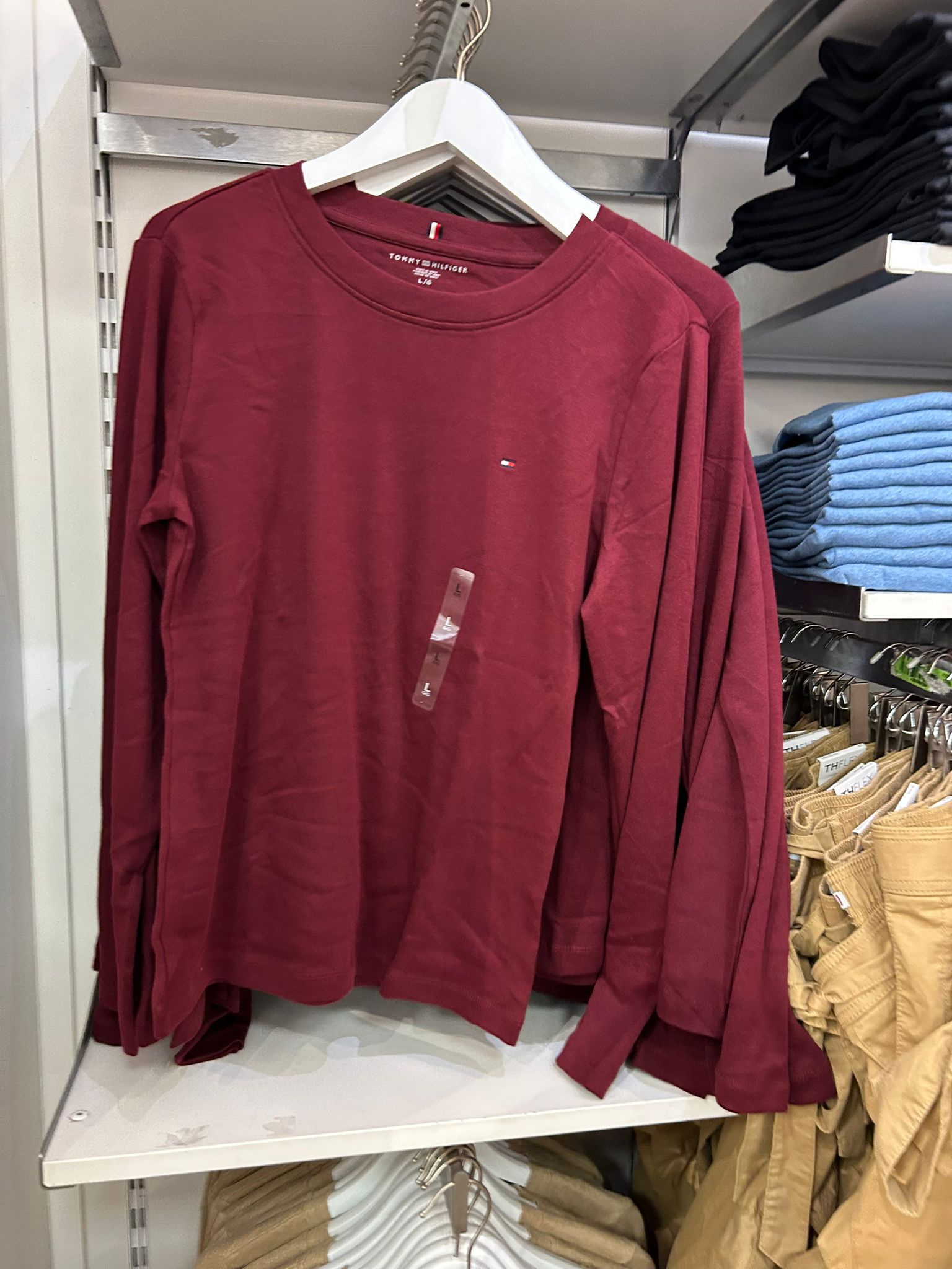 Womens' TOMMY Long-Sleeve Crewneck Favorite T-Shirt Burgundy