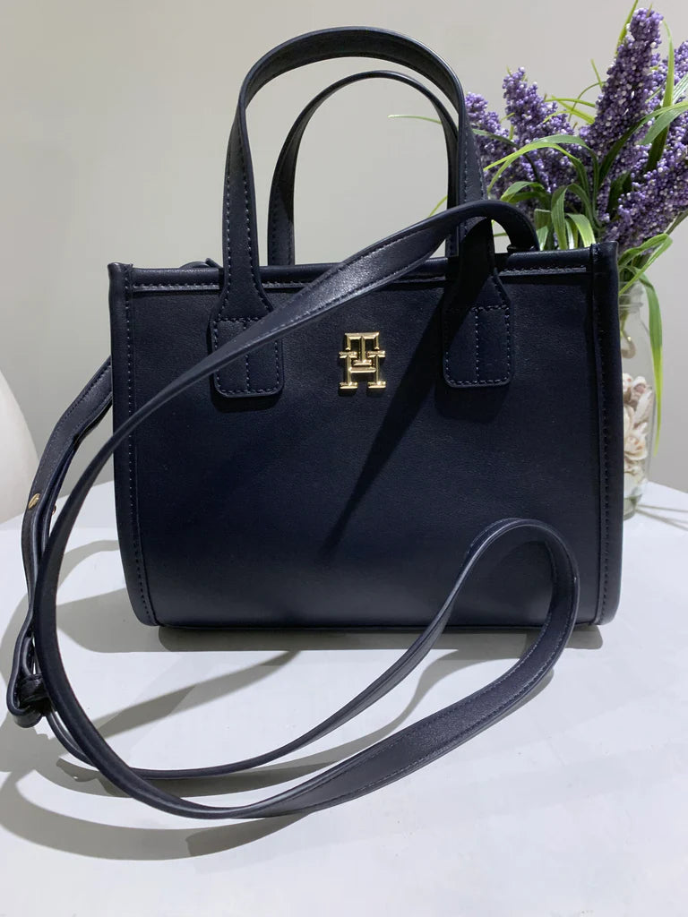 Womens' Tommy Hilfiger City Summer Mini bag / NAVY