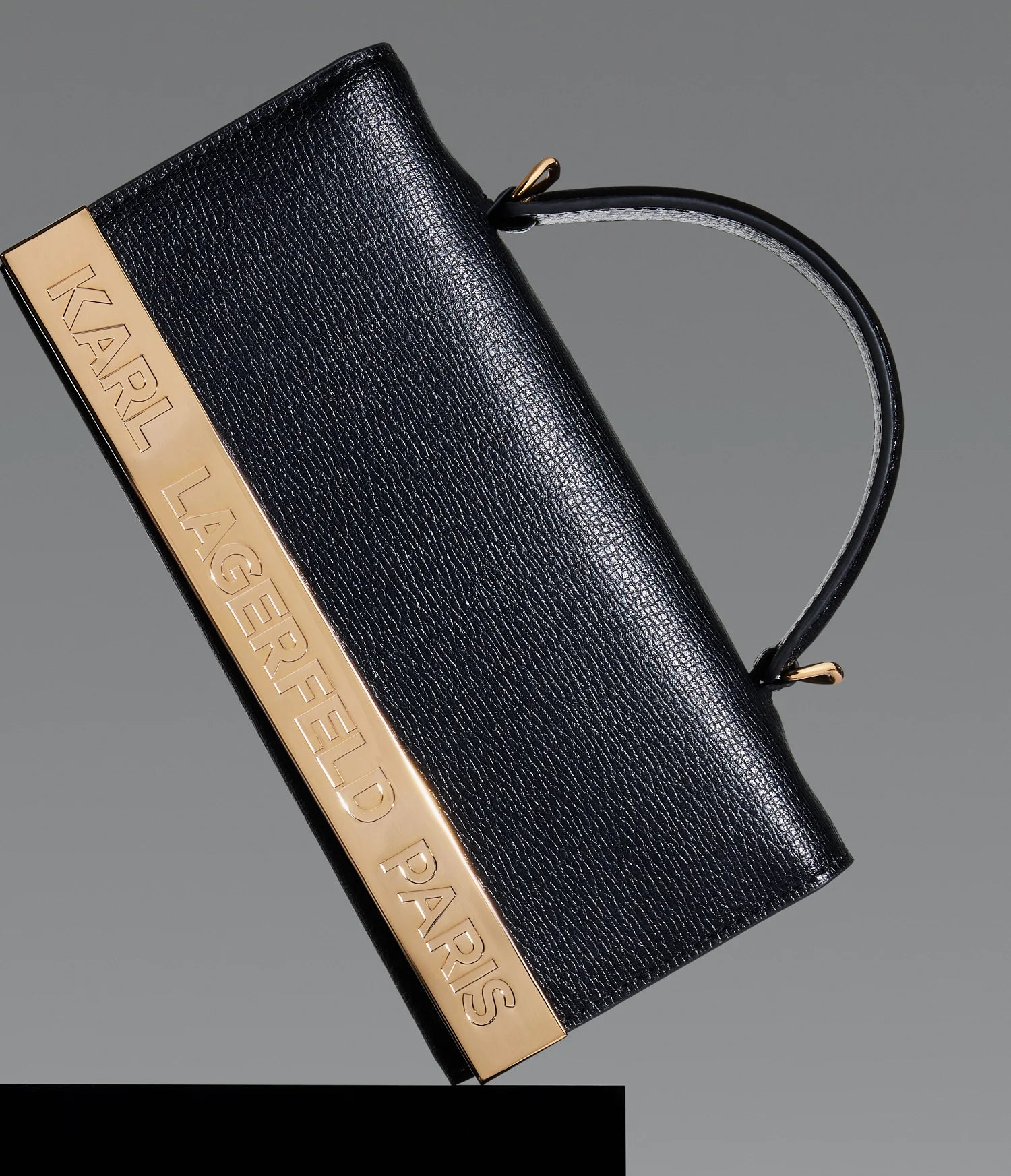 Karl Lagerfeld Women's JACQUELINE WALLET WITH CHAIN