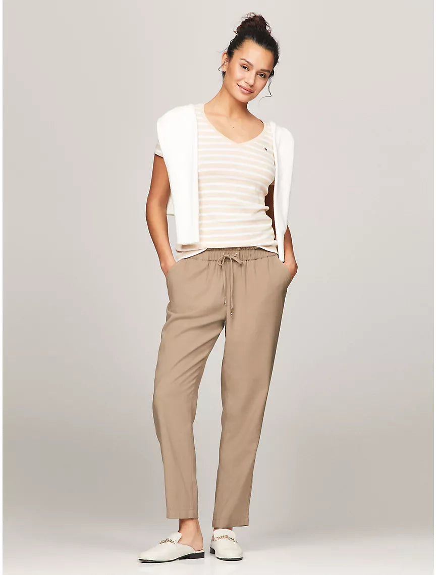 Tommy Hilfiger Tapered Drawstring Pant - Taupe