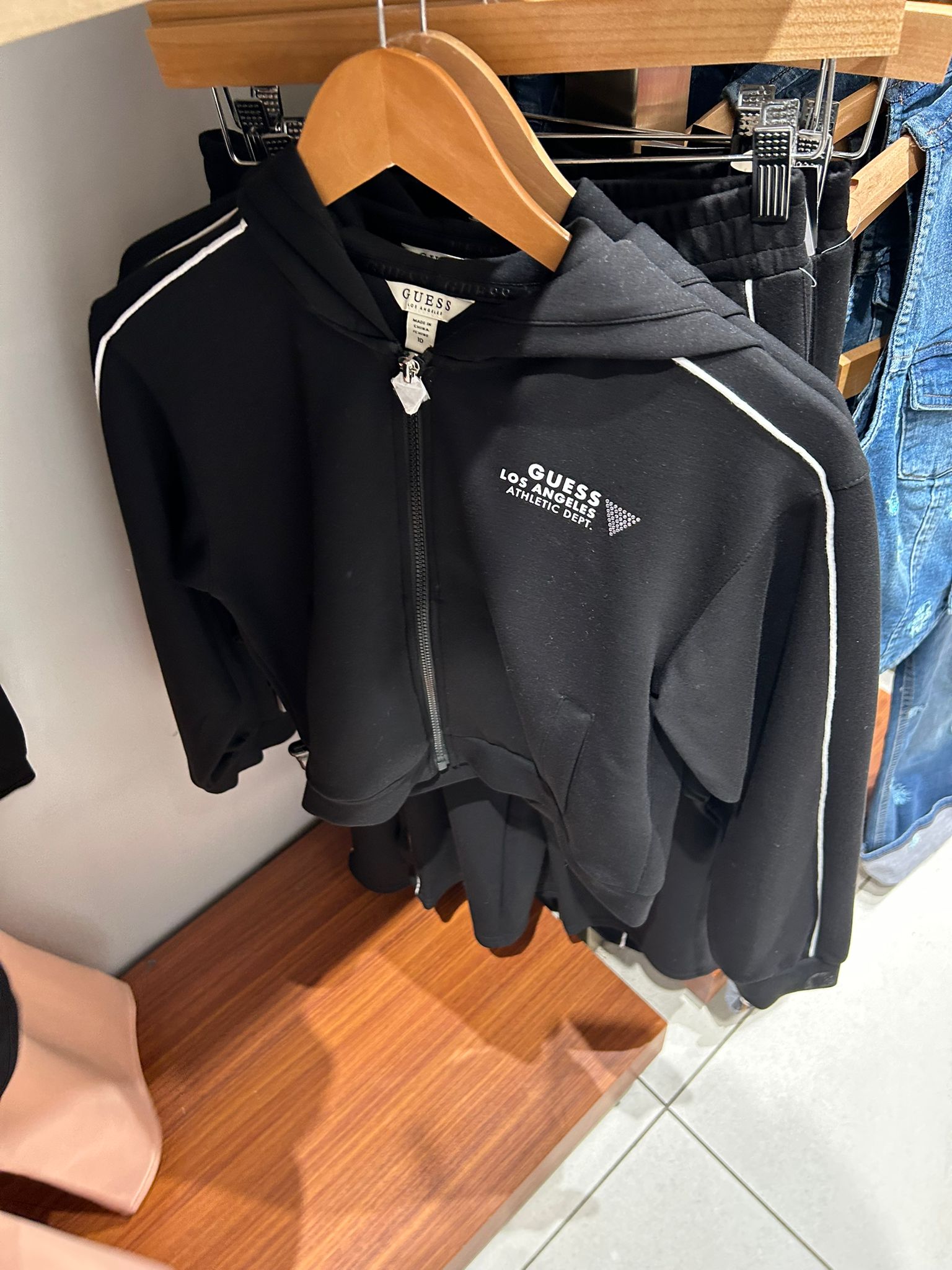 Guess Kids' Los Angeles Athletic Dept tracksuit-Black