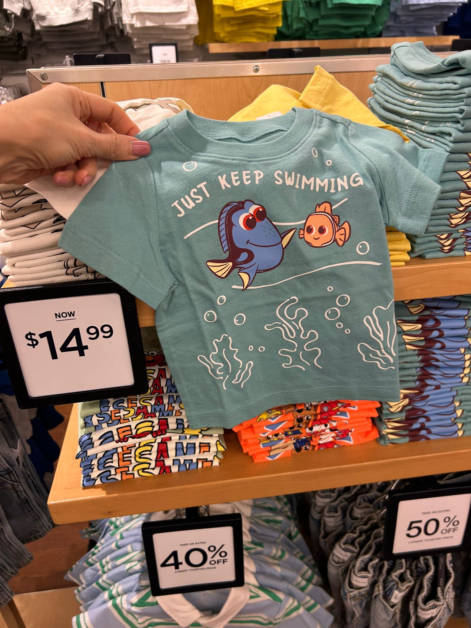 babyGap × Disney Finding Nemo Graphic T-Shirt-New Off White Hot Dogs