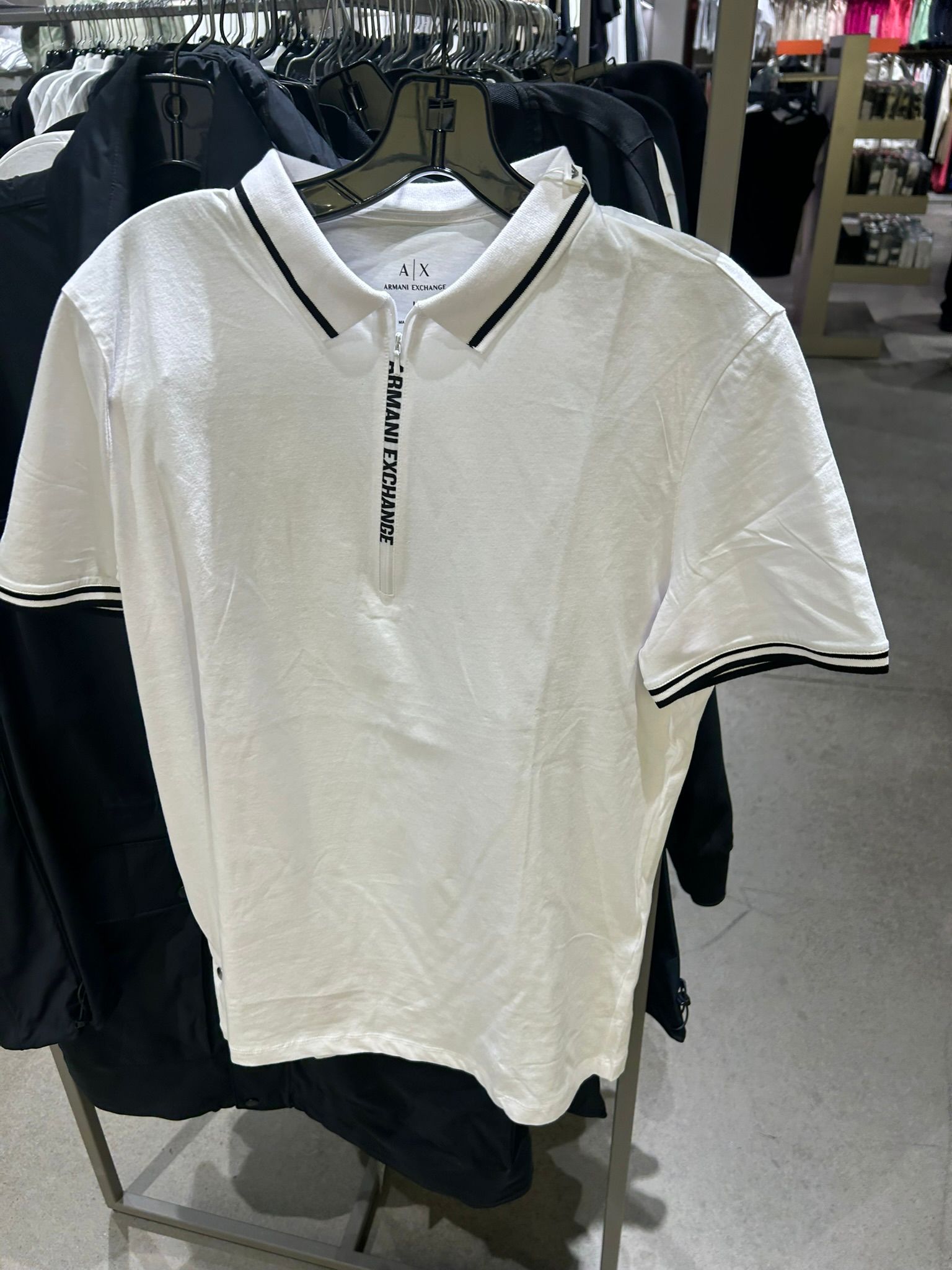 ARMANI EXCHANGE Cotton Quarter-Zip A|X Logo Short-Sleeve Men Polo T-shirt-White
