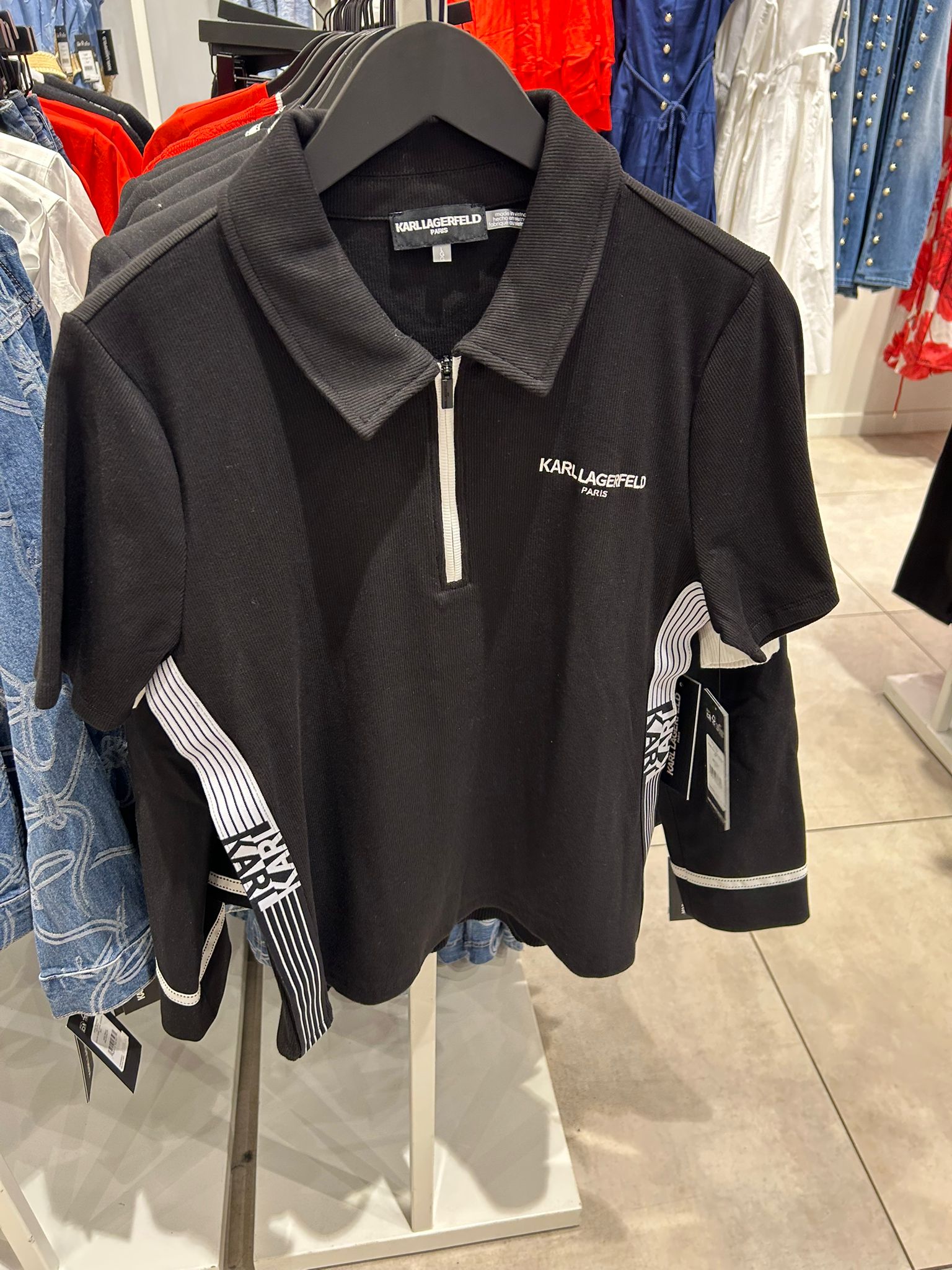 Karl SHORT SLEEVE LOGO TRIM POLO SWEATER-Black