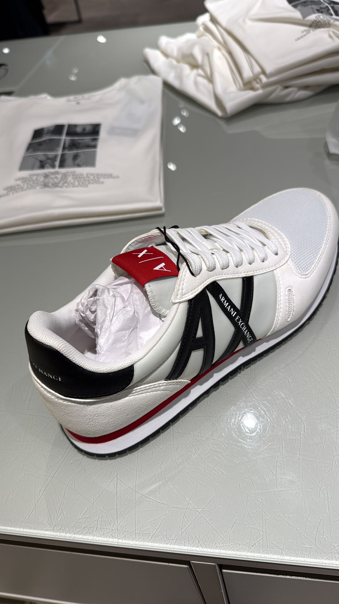 A|X ARMANI EXCHANGE Men's Lace Up Logo Sneaker-White