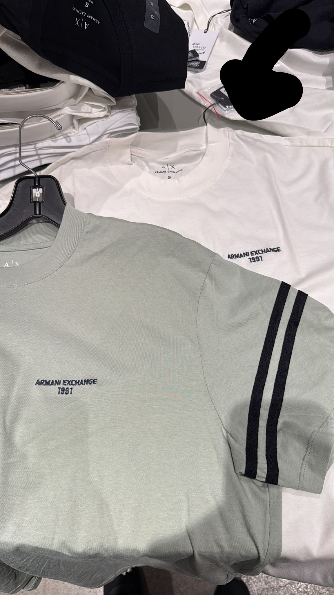 Armani Exchange Men's Regular fit T-shirt with contrasting piping-White