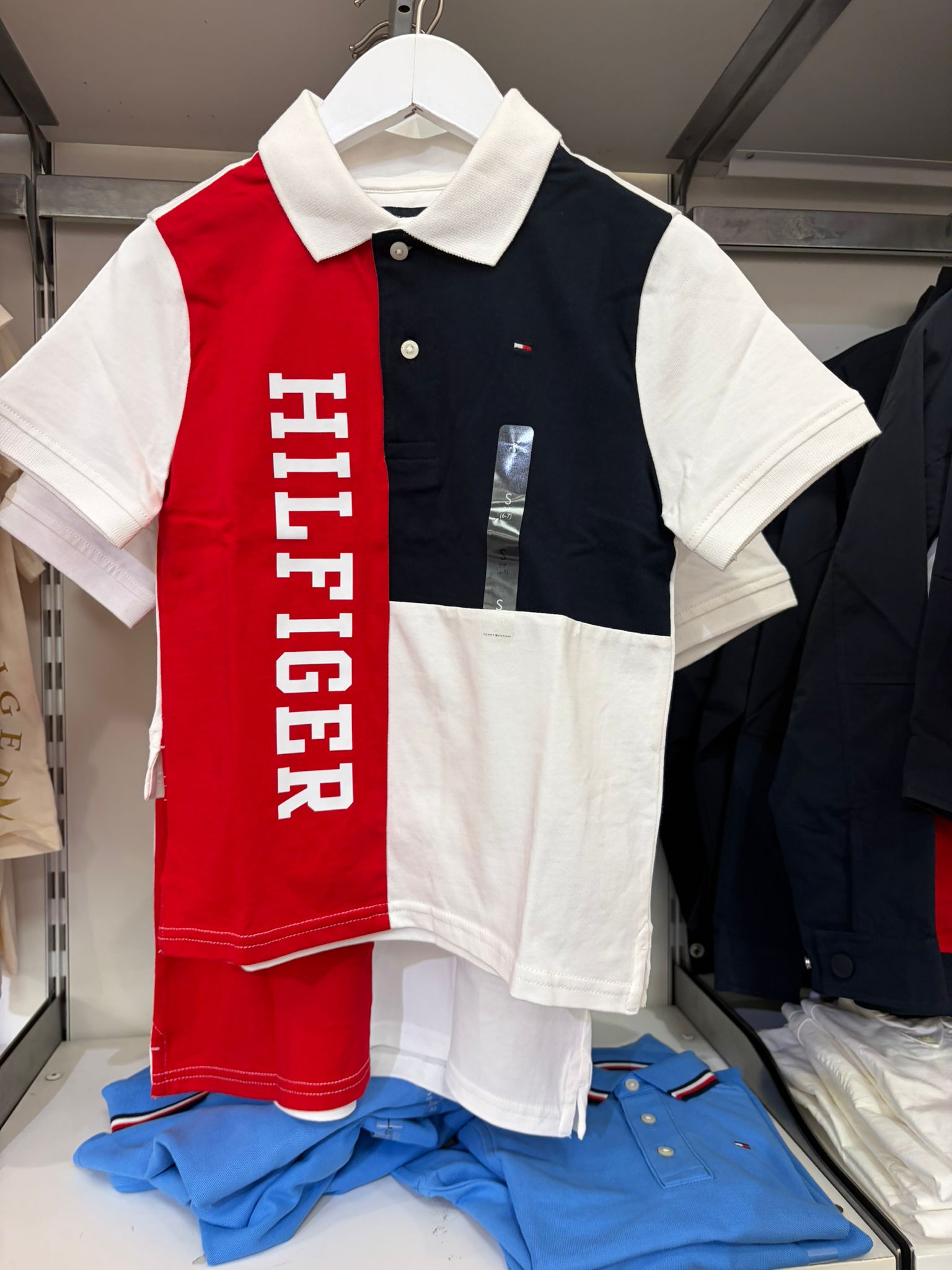 Boys' Tommy  Colorblock Logo Stretch Polo-Red/Black/White
