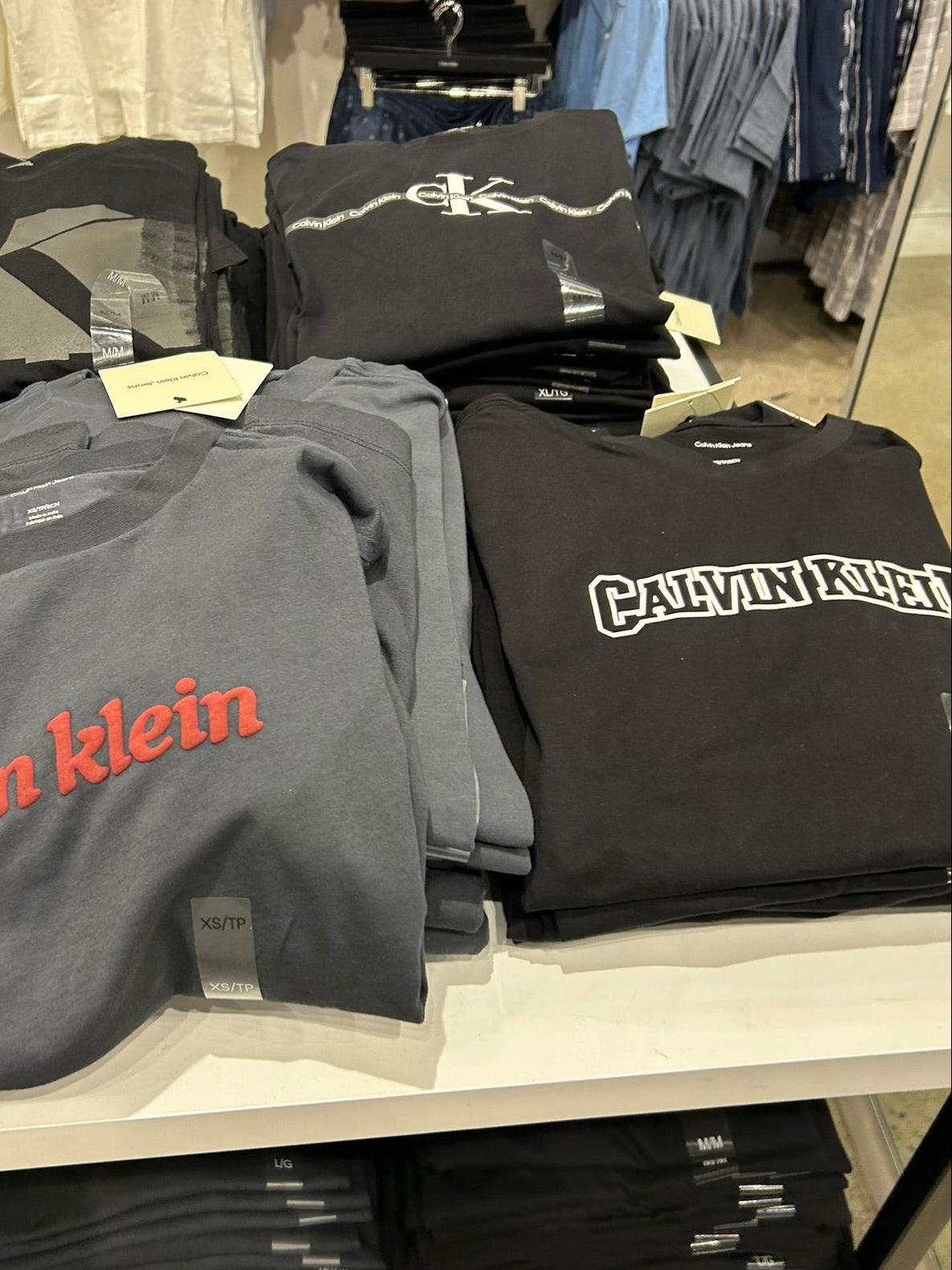 Calvin Klein Men's Logo Easy Tee-Black