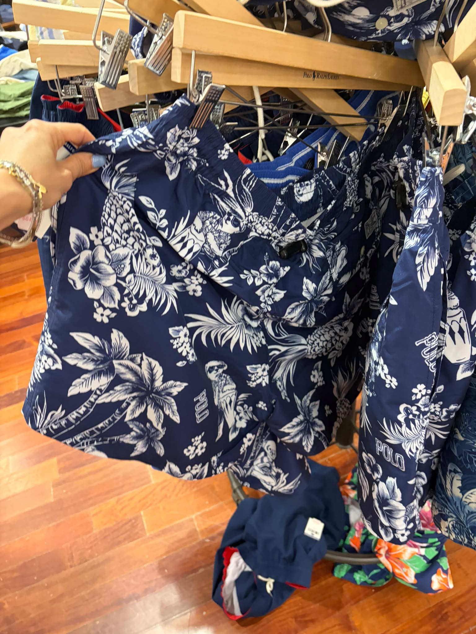Polo Ralph Lauren Men’s Relaxed Fit 10” Hawaiian BEAR Navy Short- Navy Blue
