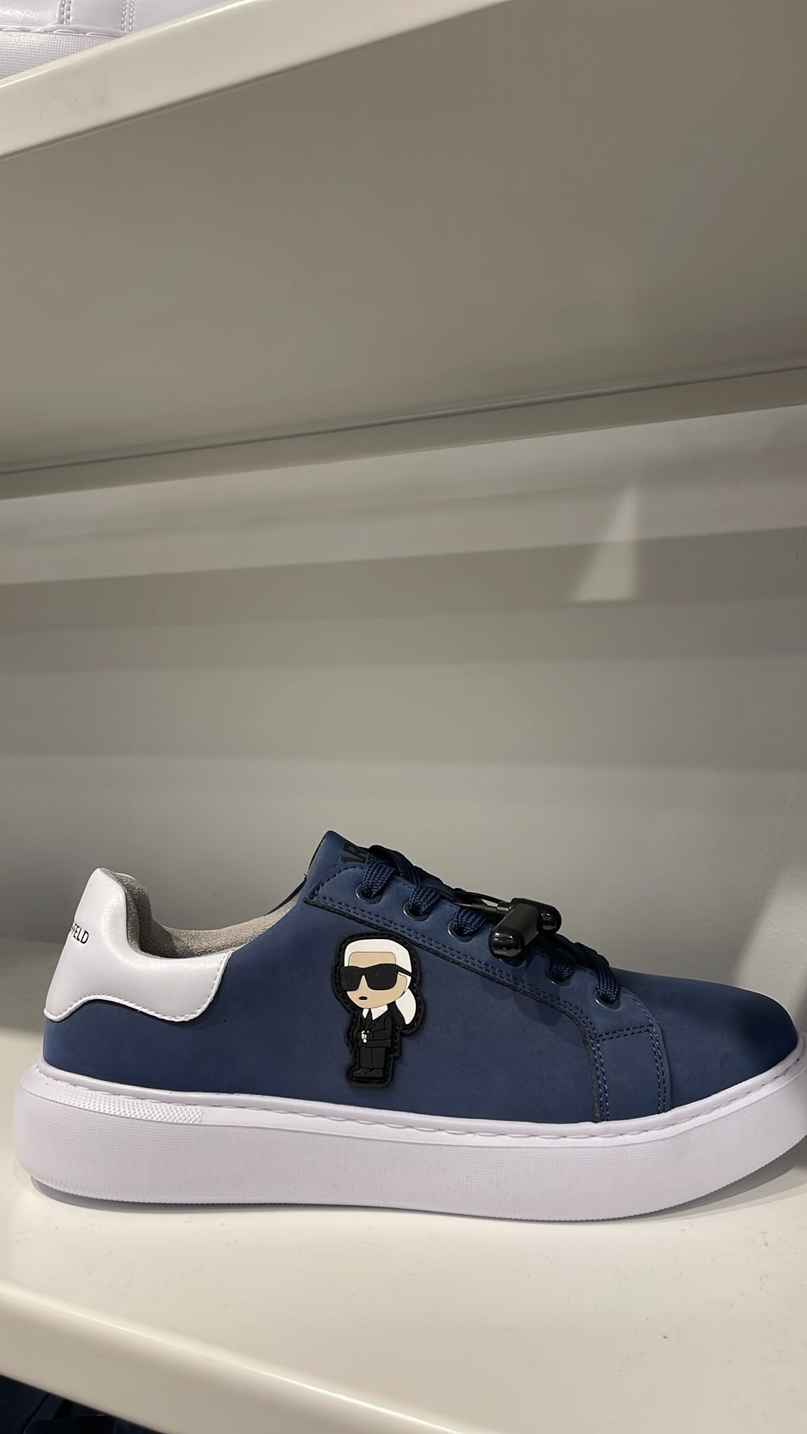 MEN'S KARL PATCH SNEAKER- Navy