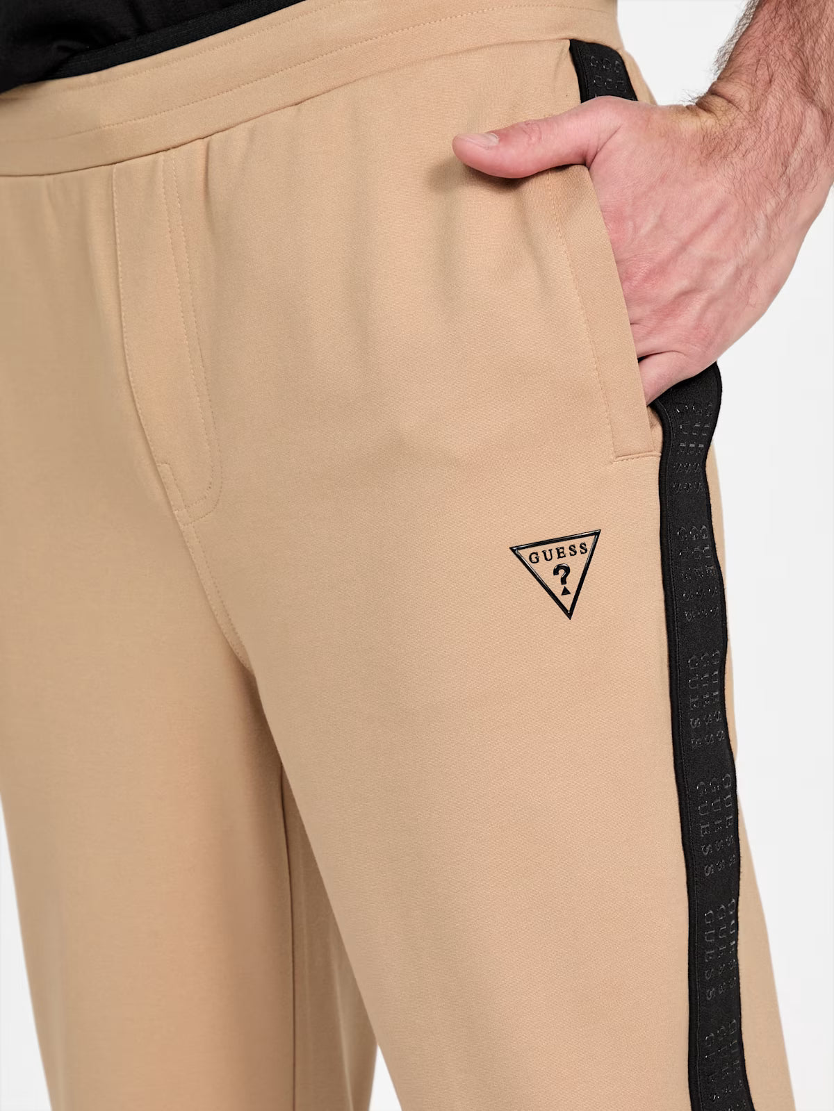 GUESS Mens' Ismael Logo-Tape Color-Block Joggers Beige