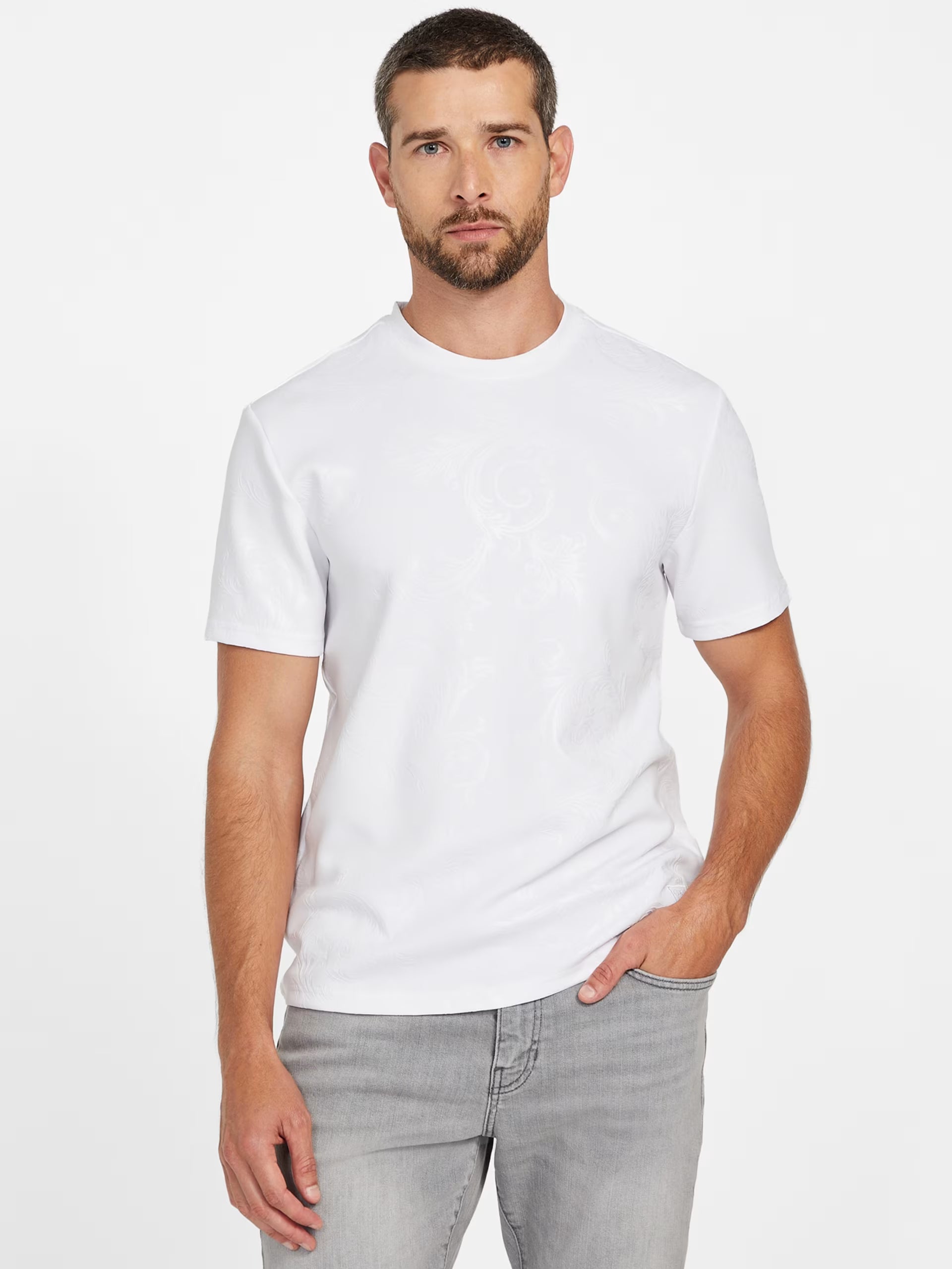 GUESS MENS' Victor Baroque Tee/ white