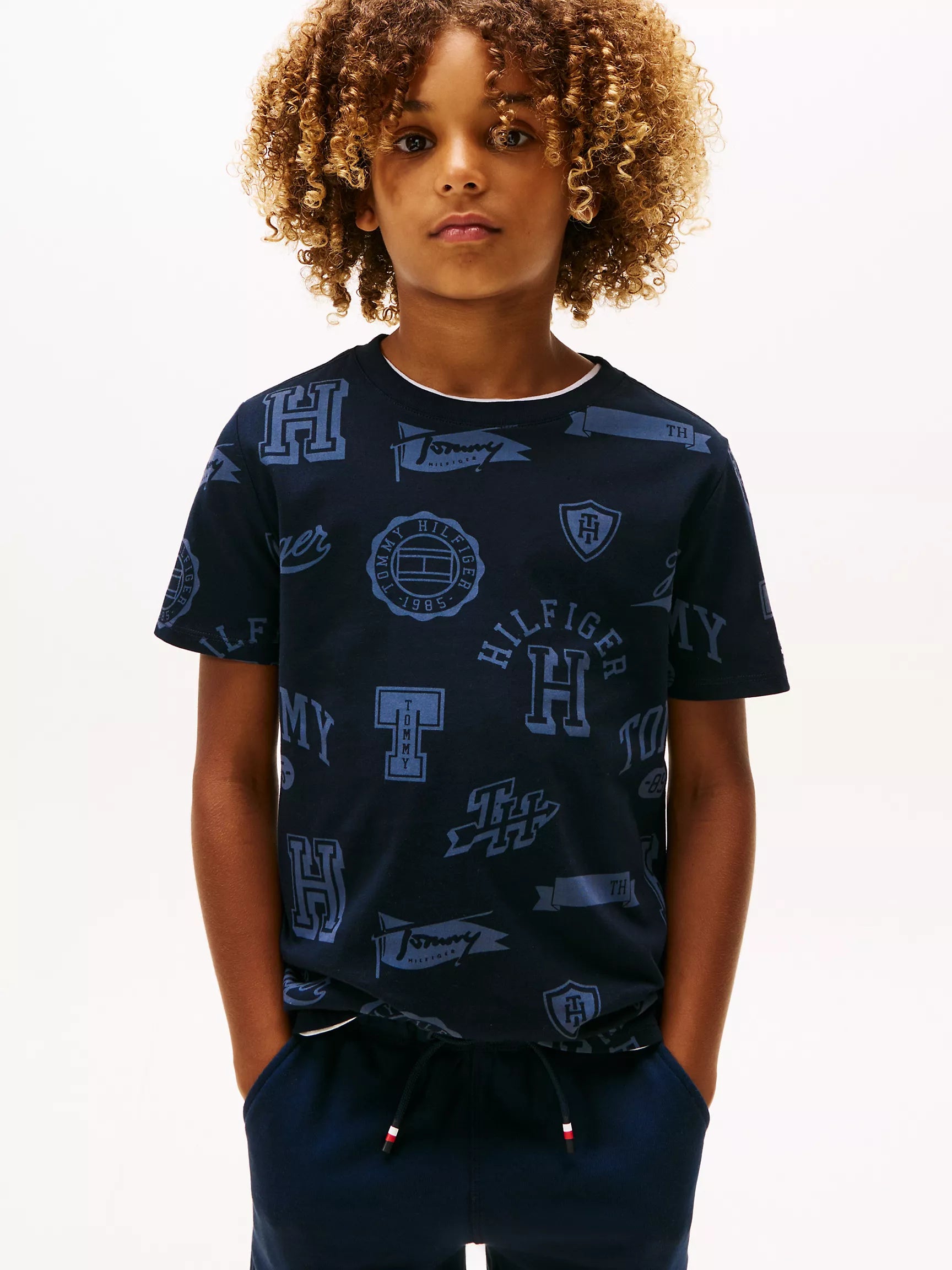 Tommy Boys' Hilfiger Allover Logo T-Shirt/ Navy Blue