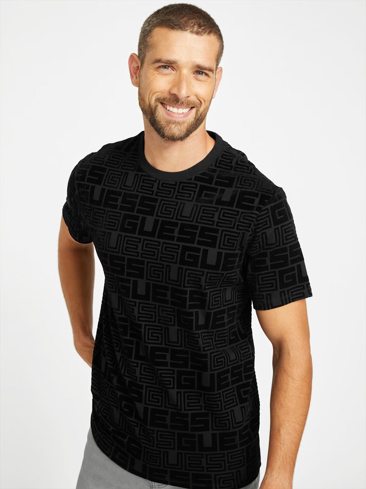 GUESS MENS' Doyd Logo Printed Tee / BLACK