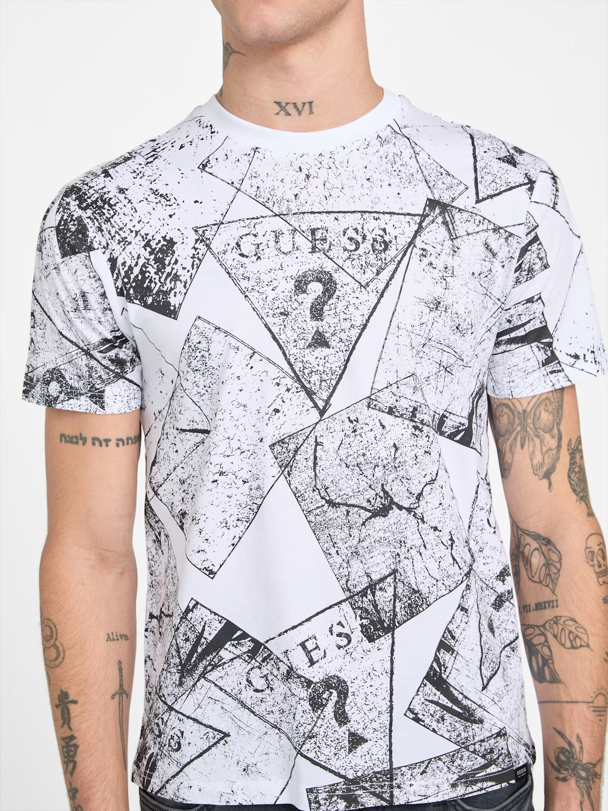 Guess Mens' Eco Edric Signature Tee / WHITE