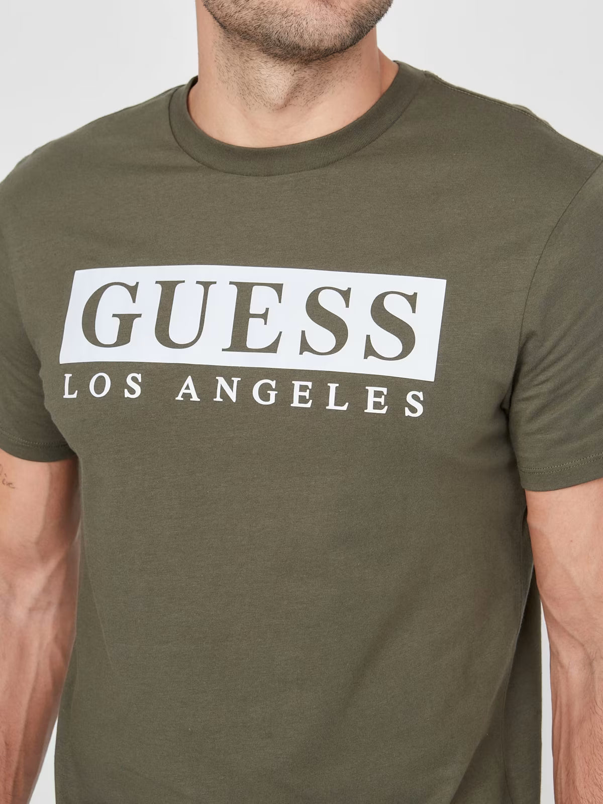 GUESS MENS' Greg Logo Tee/