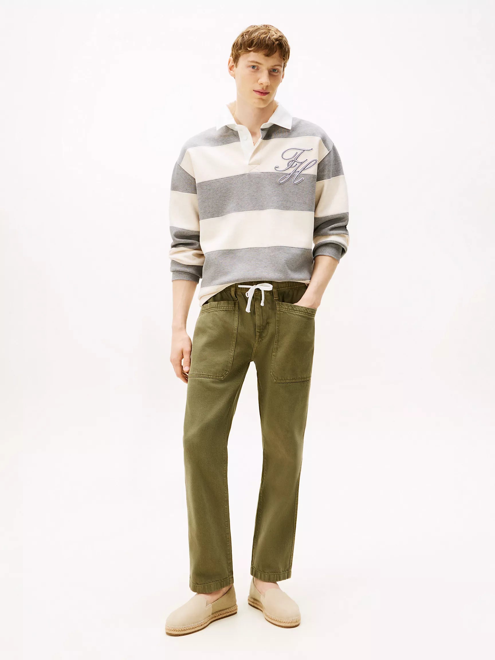 Tommy Mens' Relaxed Fit Drawcord Pant/ Utility Olive