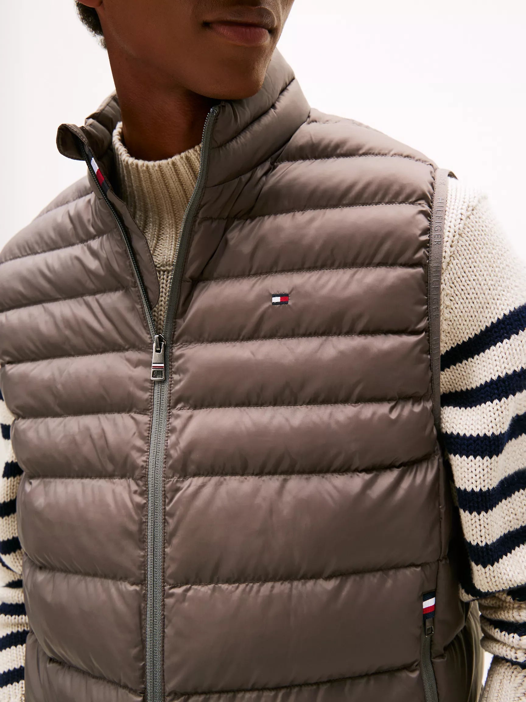 TOMMY Mens' Lightweight Packable Vest Shady Stone