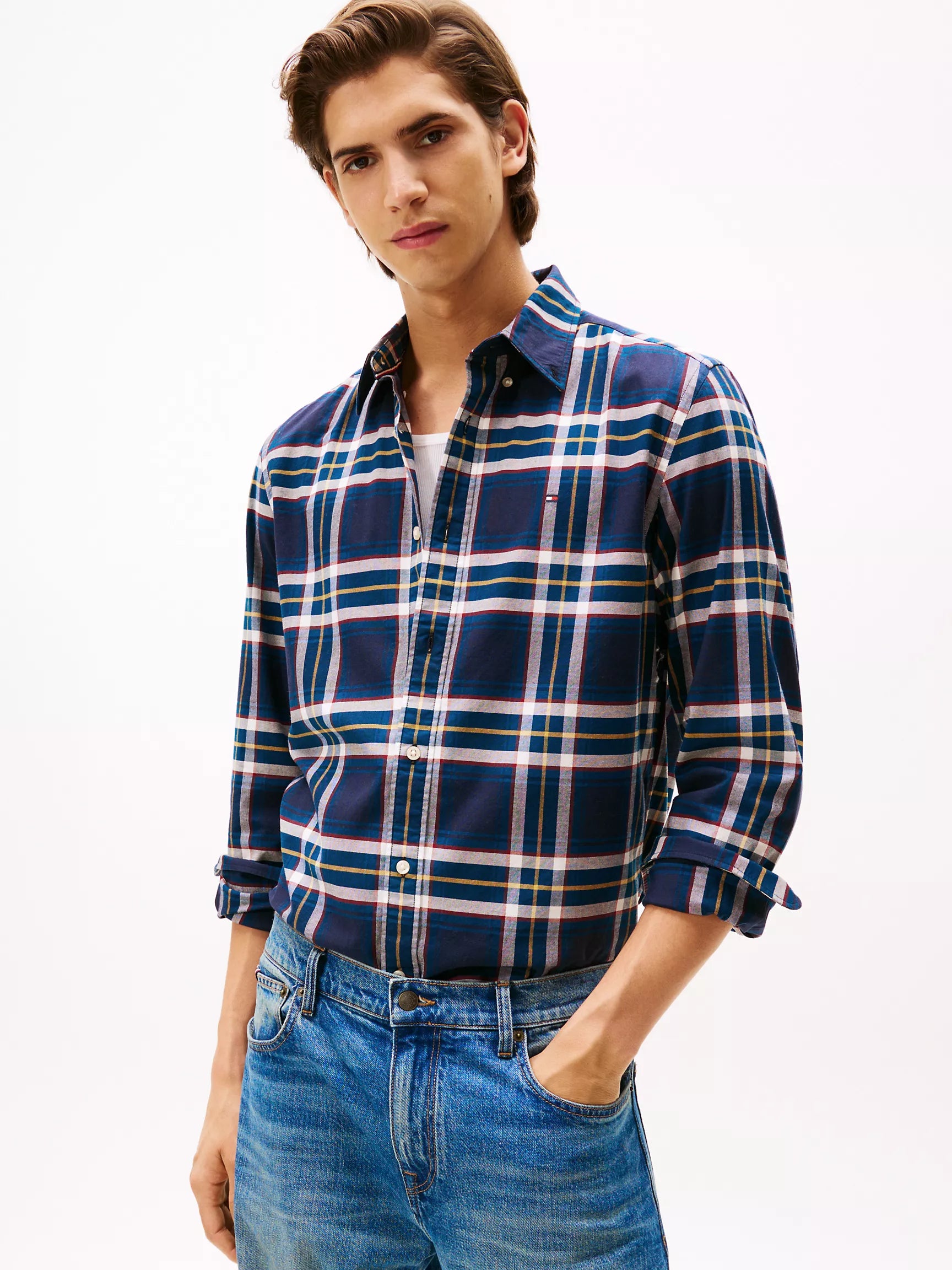 Tommy Mens' Regular Fit Plaid Stretch Oxford Shirt /Carbon Navy