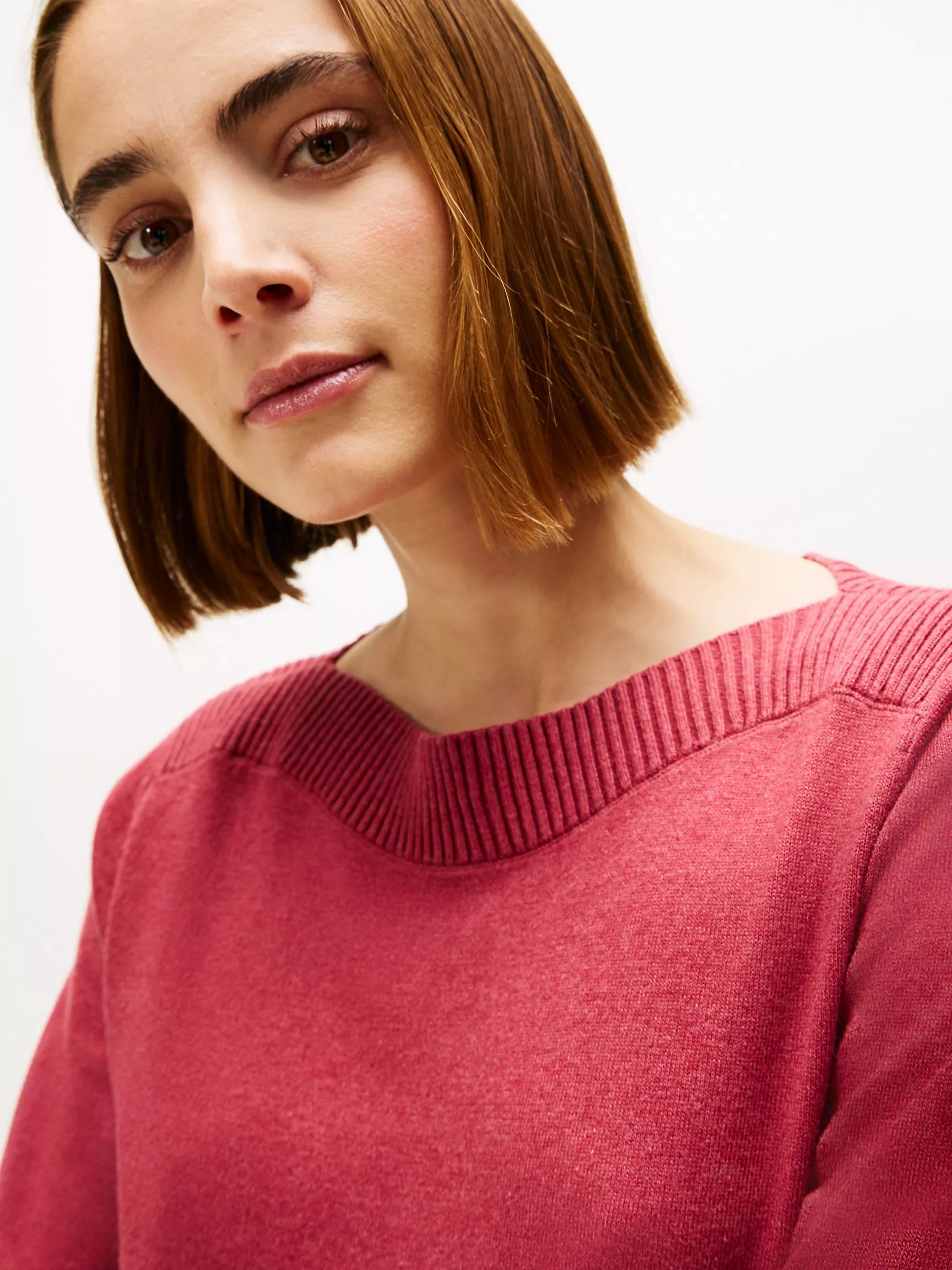 TOMMY WOMENS' Boatneck Sweater/Red