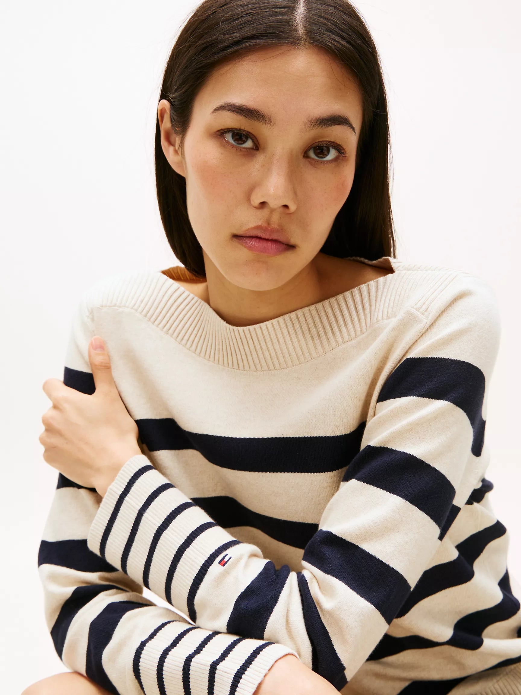 TOMMY WOMENS' Stripe Boatneck Sweater/Beige Heather Stripe