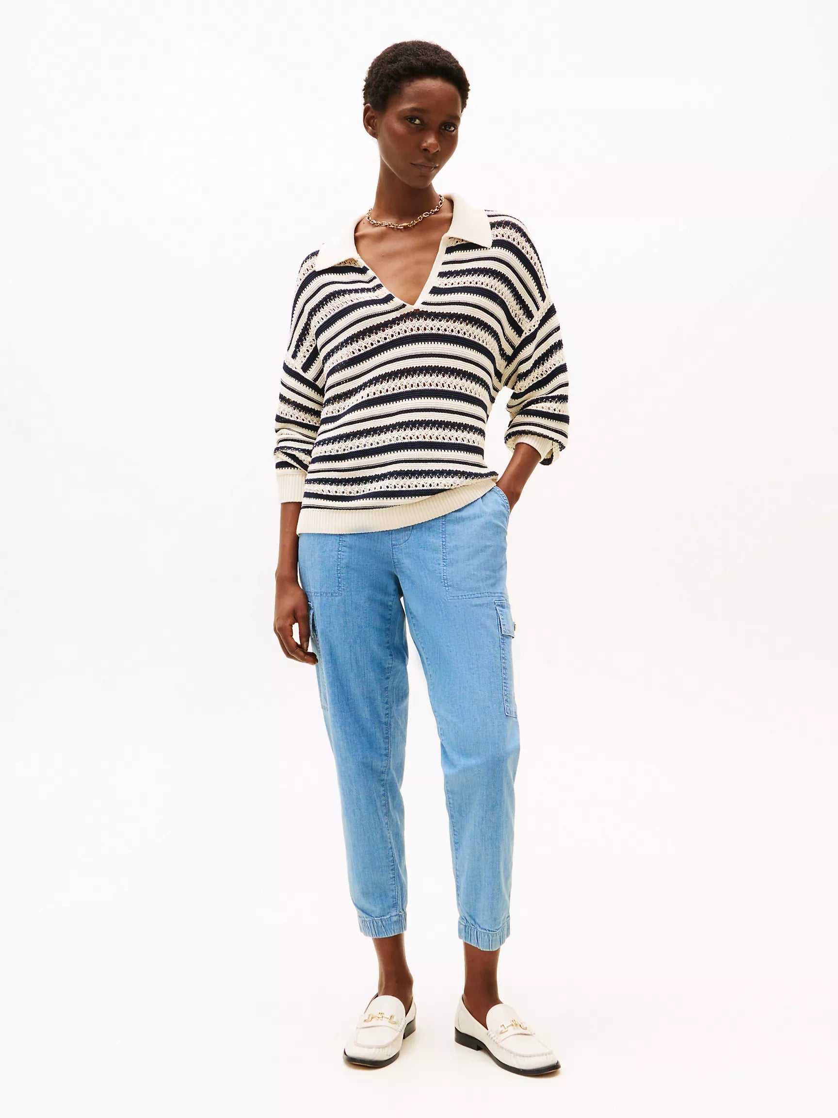 Tommy Womens' Belted Cargo Jogger/ Light Wash Chambray