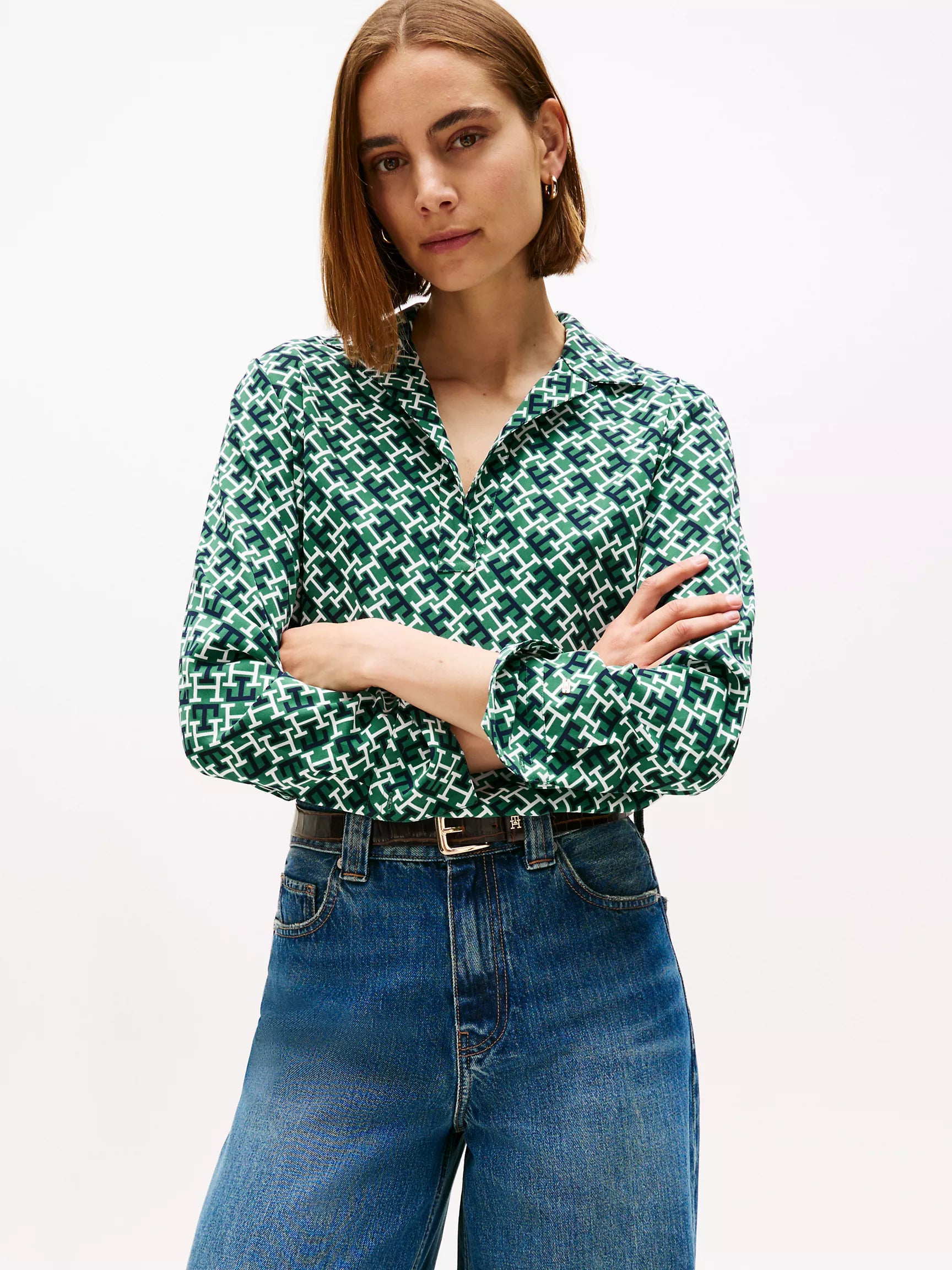 Tommy Womens' Monogram Print V-Neck Pullover Top