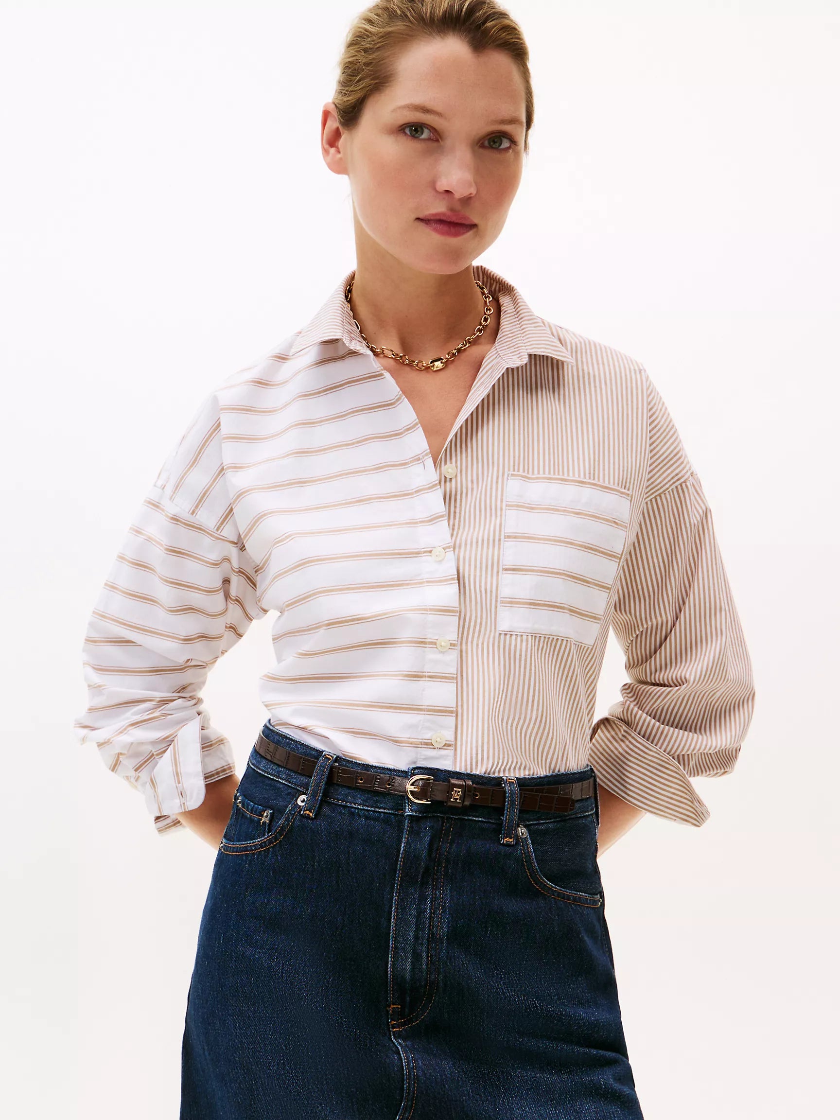 Tommy Womens' Relaxed Fit Mix Stripe Poplin Shirt /Safari Canvas