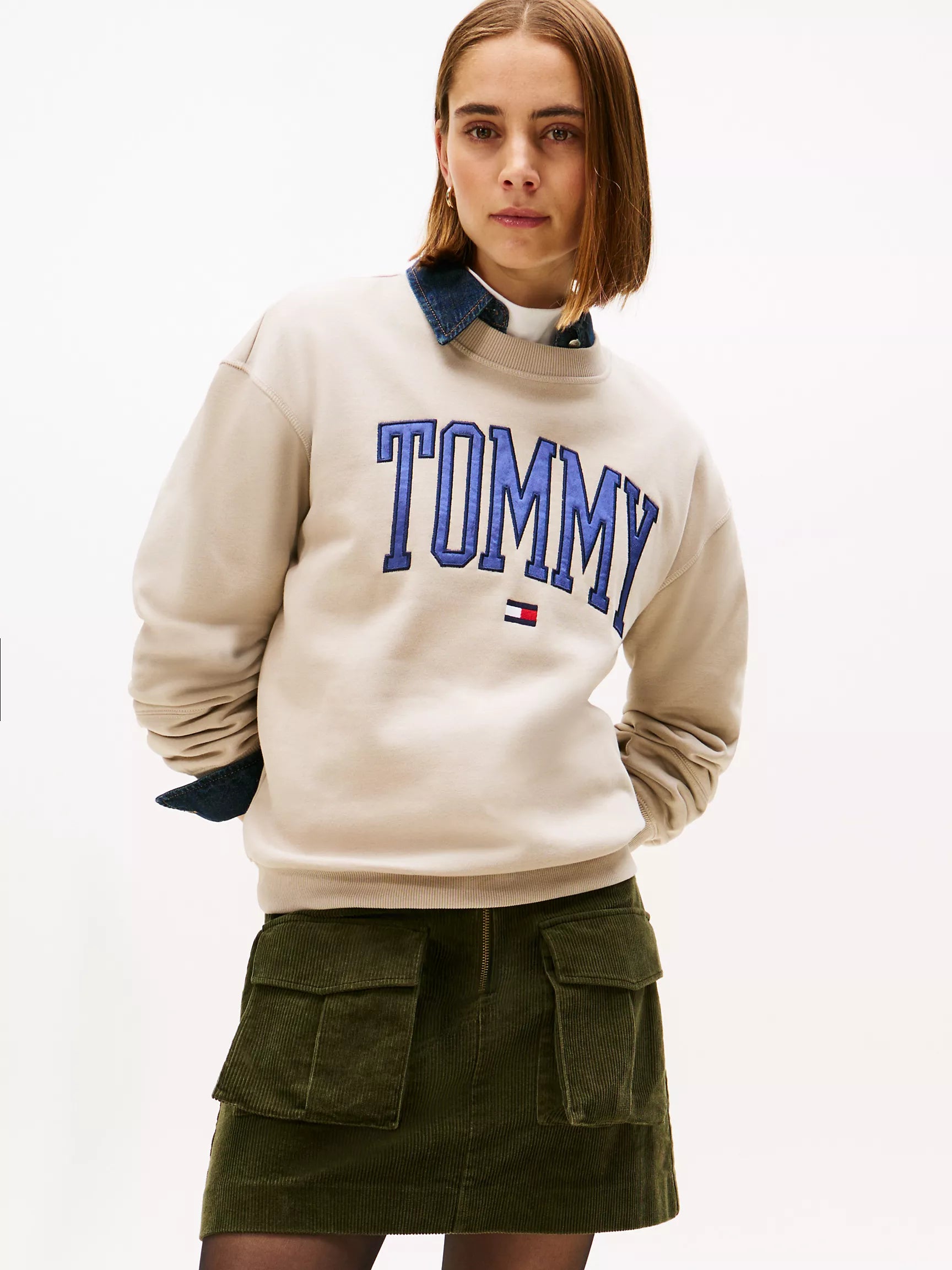 Tommy Womens' Varsity Tommy Logo Crewneck Sweatshirt/ STONE