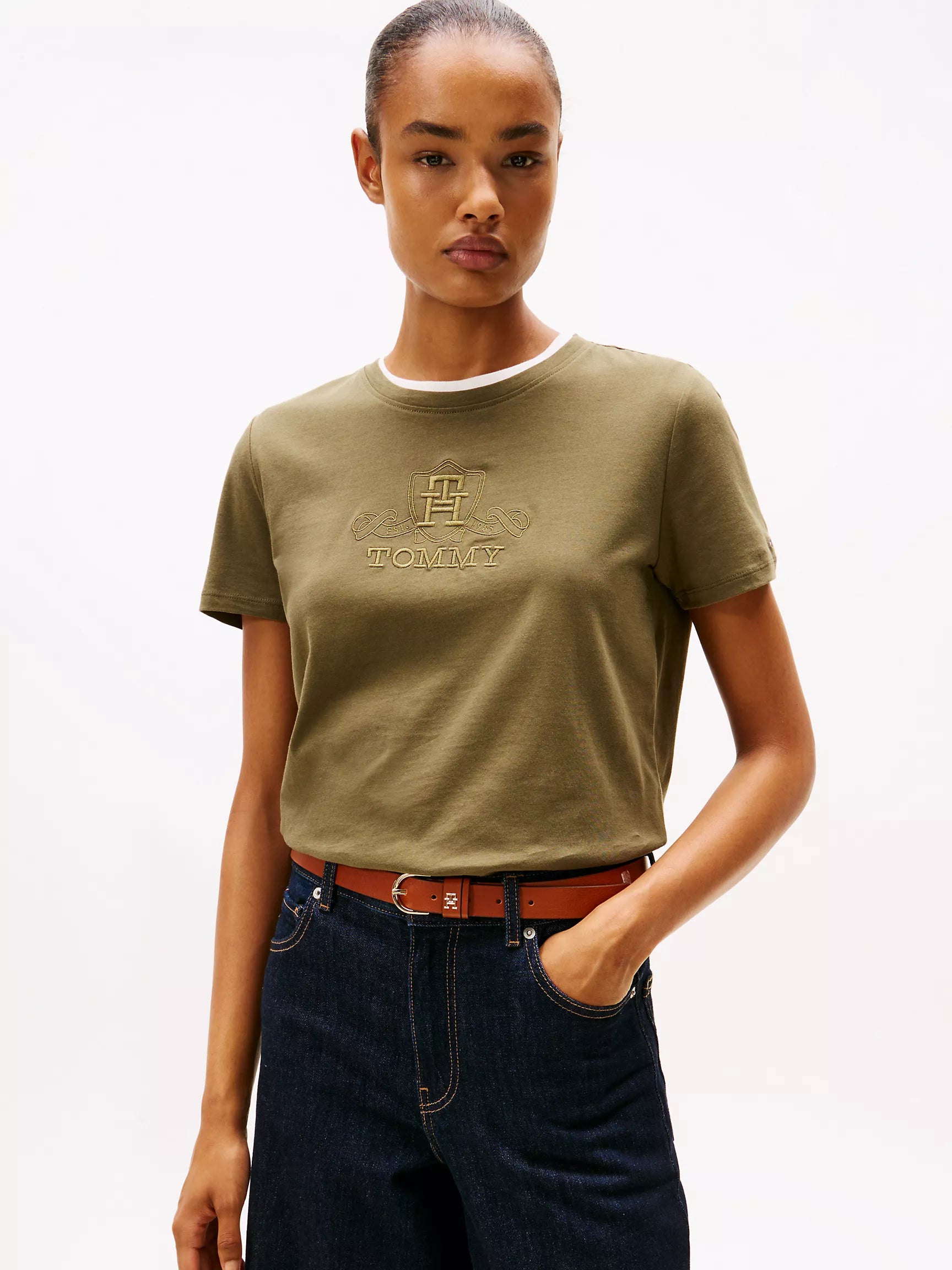 Tommy Womens' Embroidered Crest Banner Logo T-Shirt /