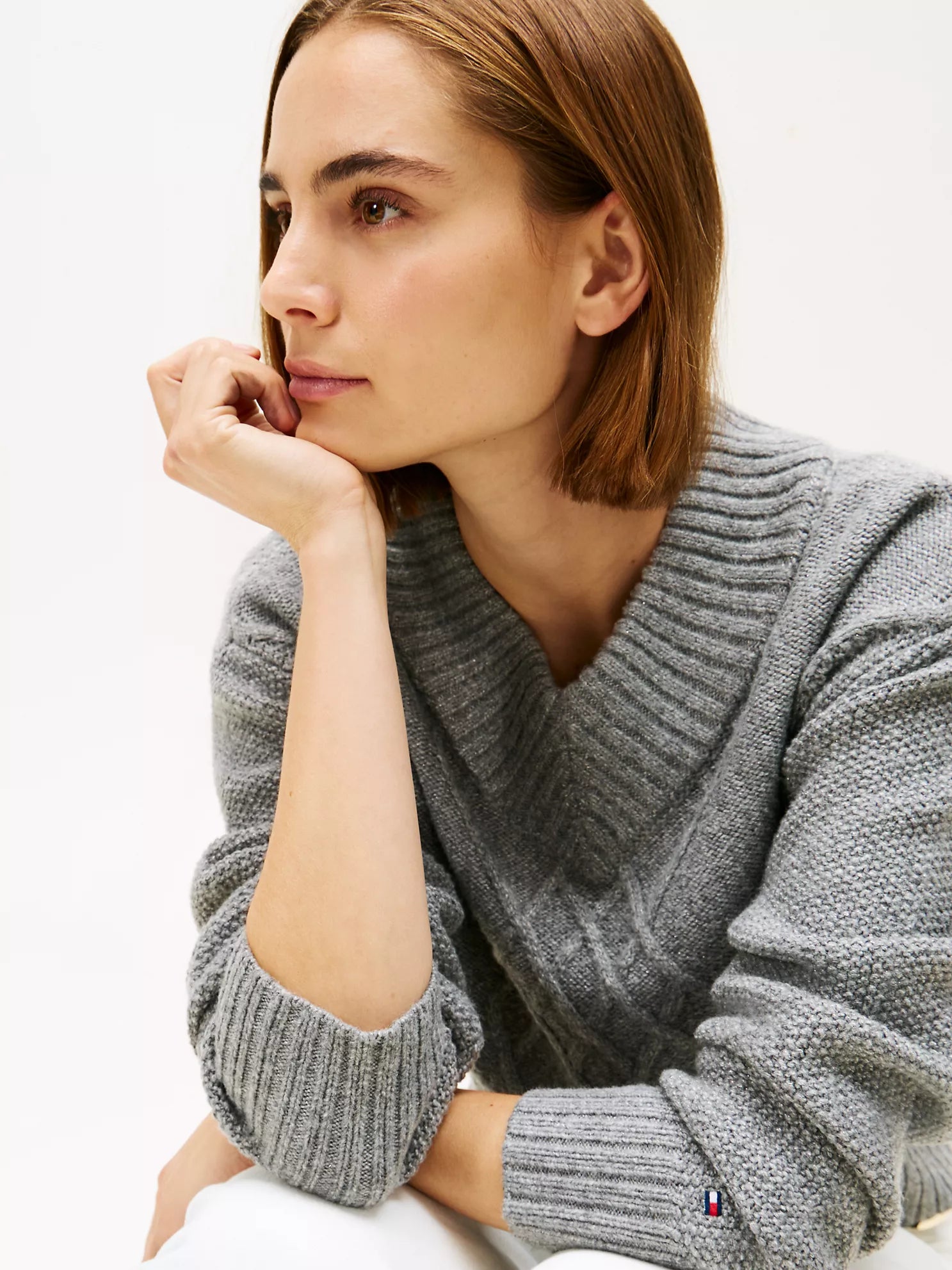 Womens' Tommy Cable Knit Shimmer V-Neck Sweater Medium Grey Heather