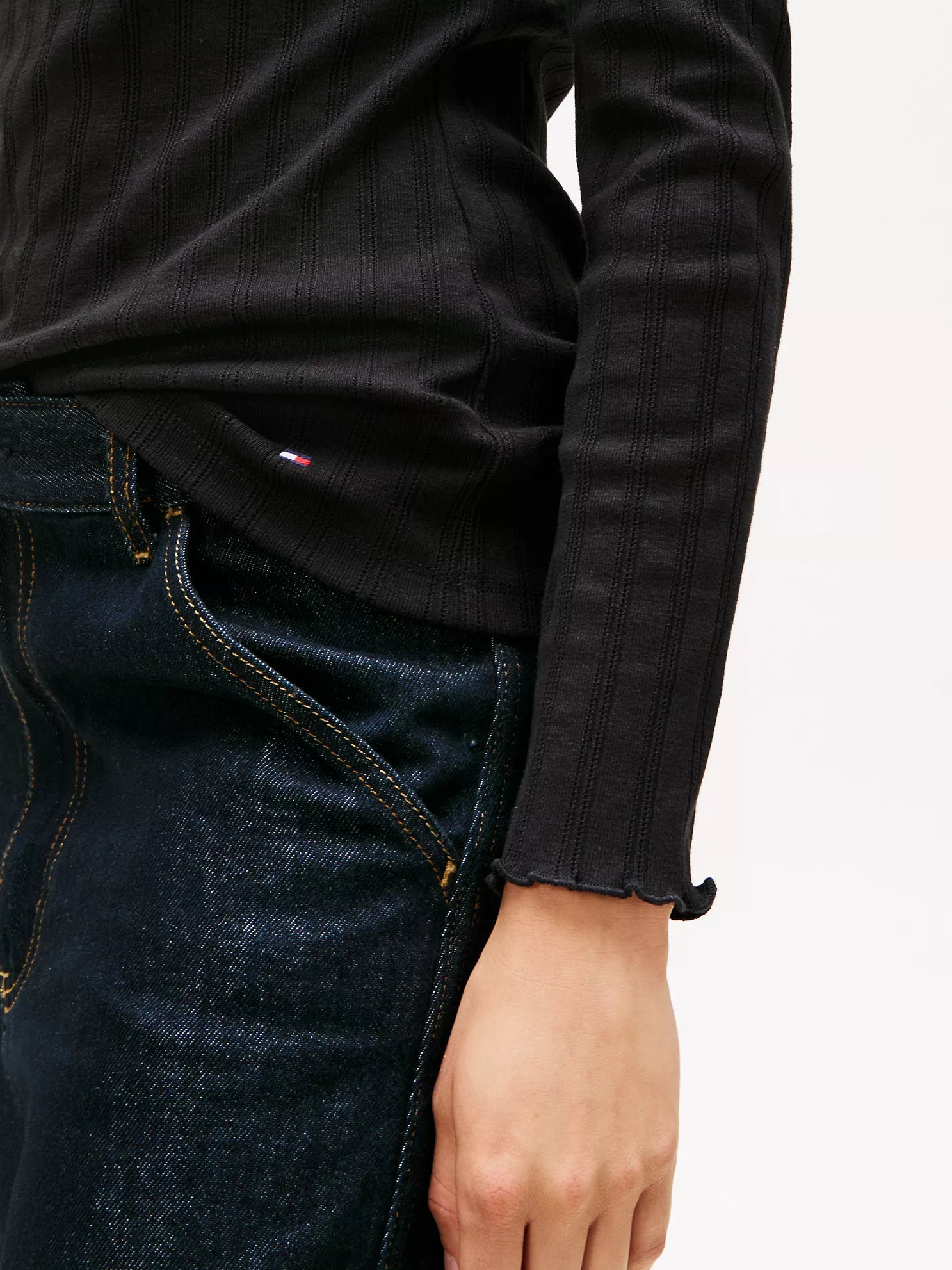 Womens' Tommy Lettuce-Trim Pointelle Turtleneck T-Shirt Black