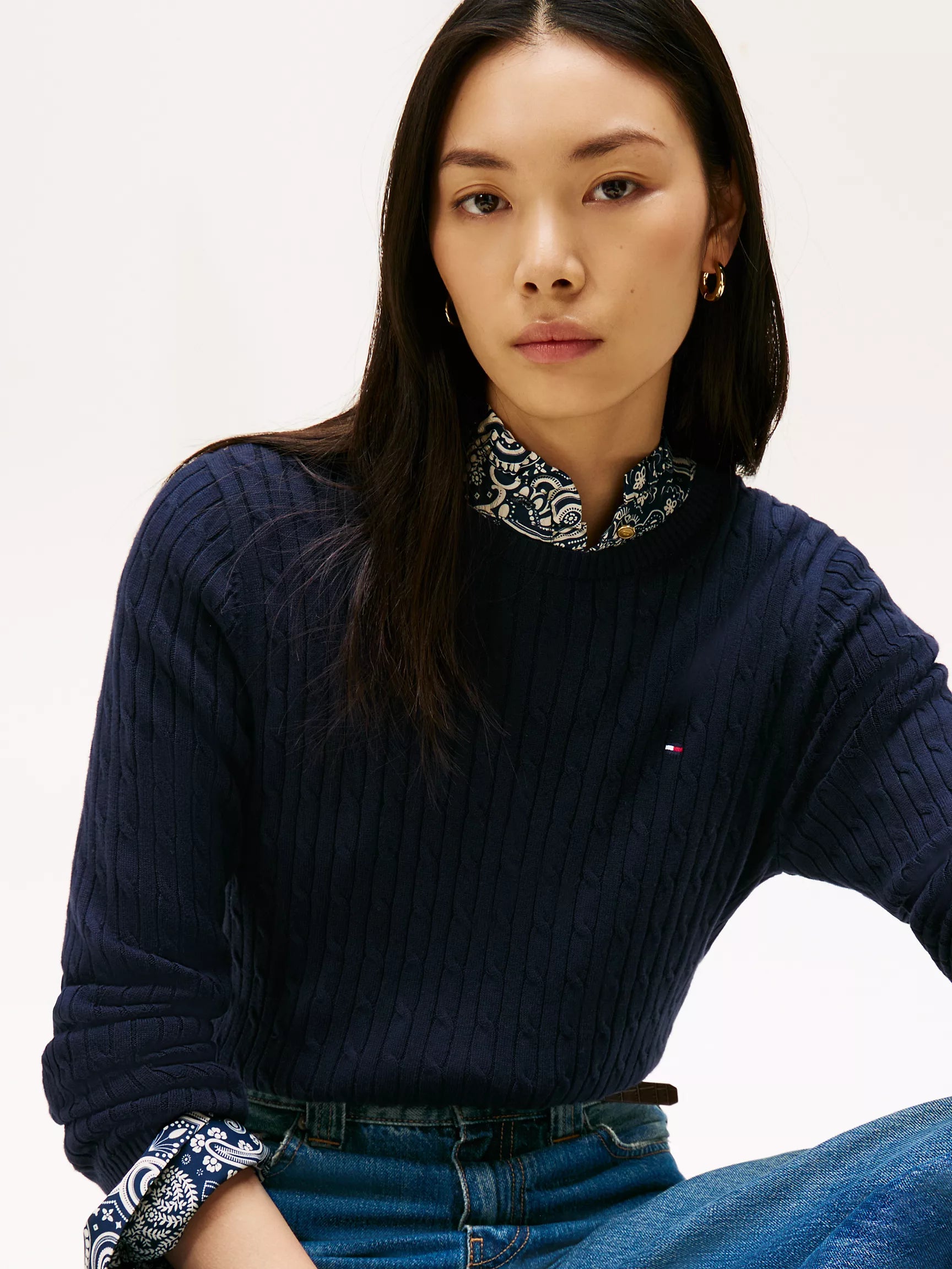Tommy Womens' Cable Knit Sweater / Navy