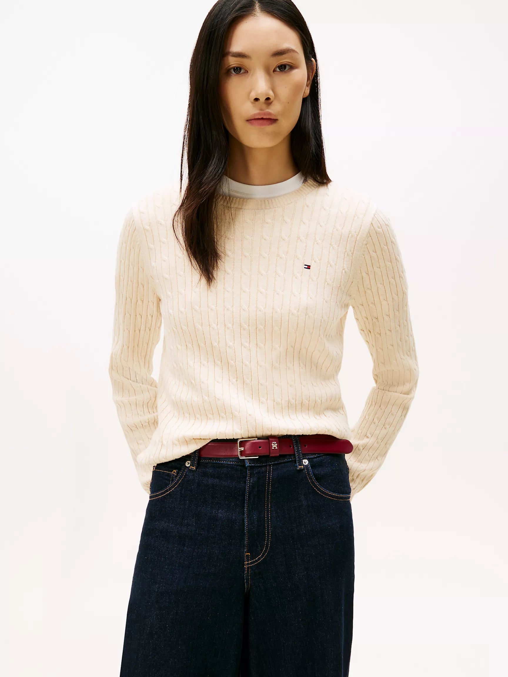 Tommy Womens' Cable Knit Sweater / Beige