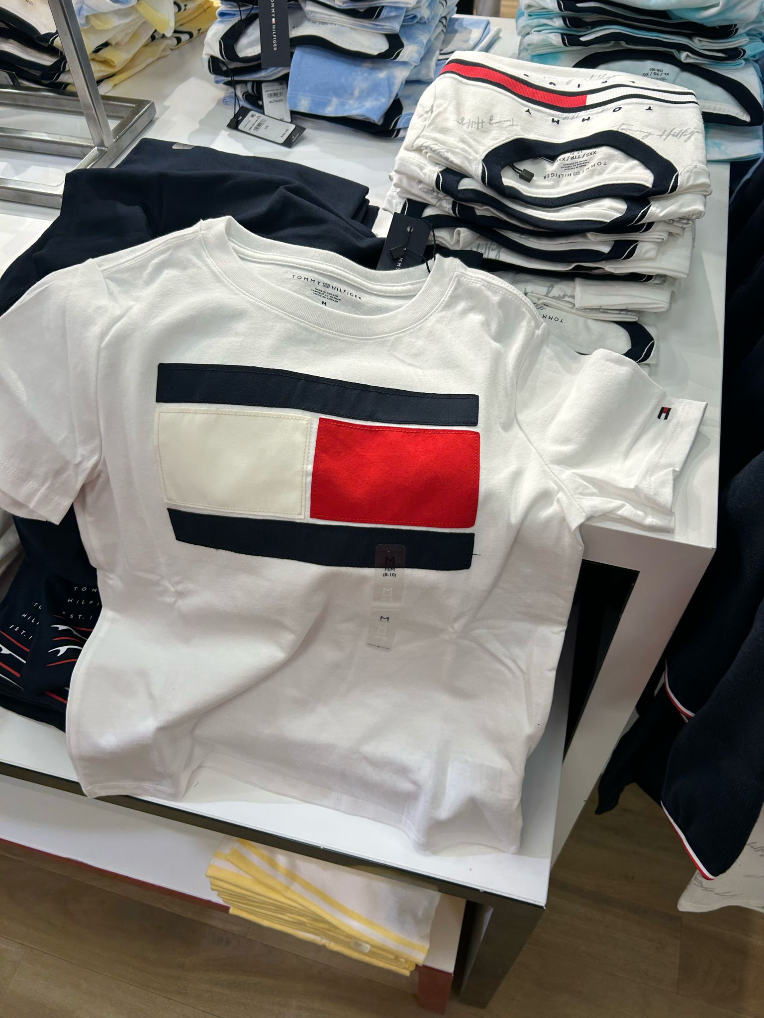 Tommy Boys' Hilfiger Flag T-Shirt
