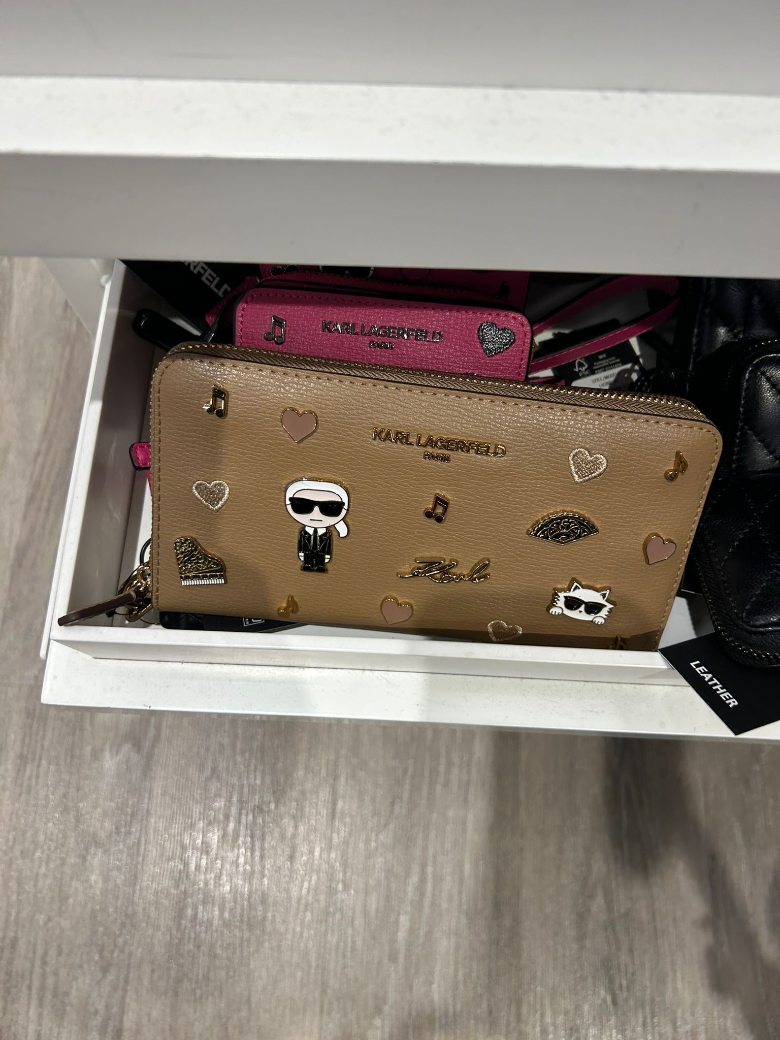 Karl Lagerfeld Paris Womens' LARGE ZIP WALLET WITH PINS BROWN