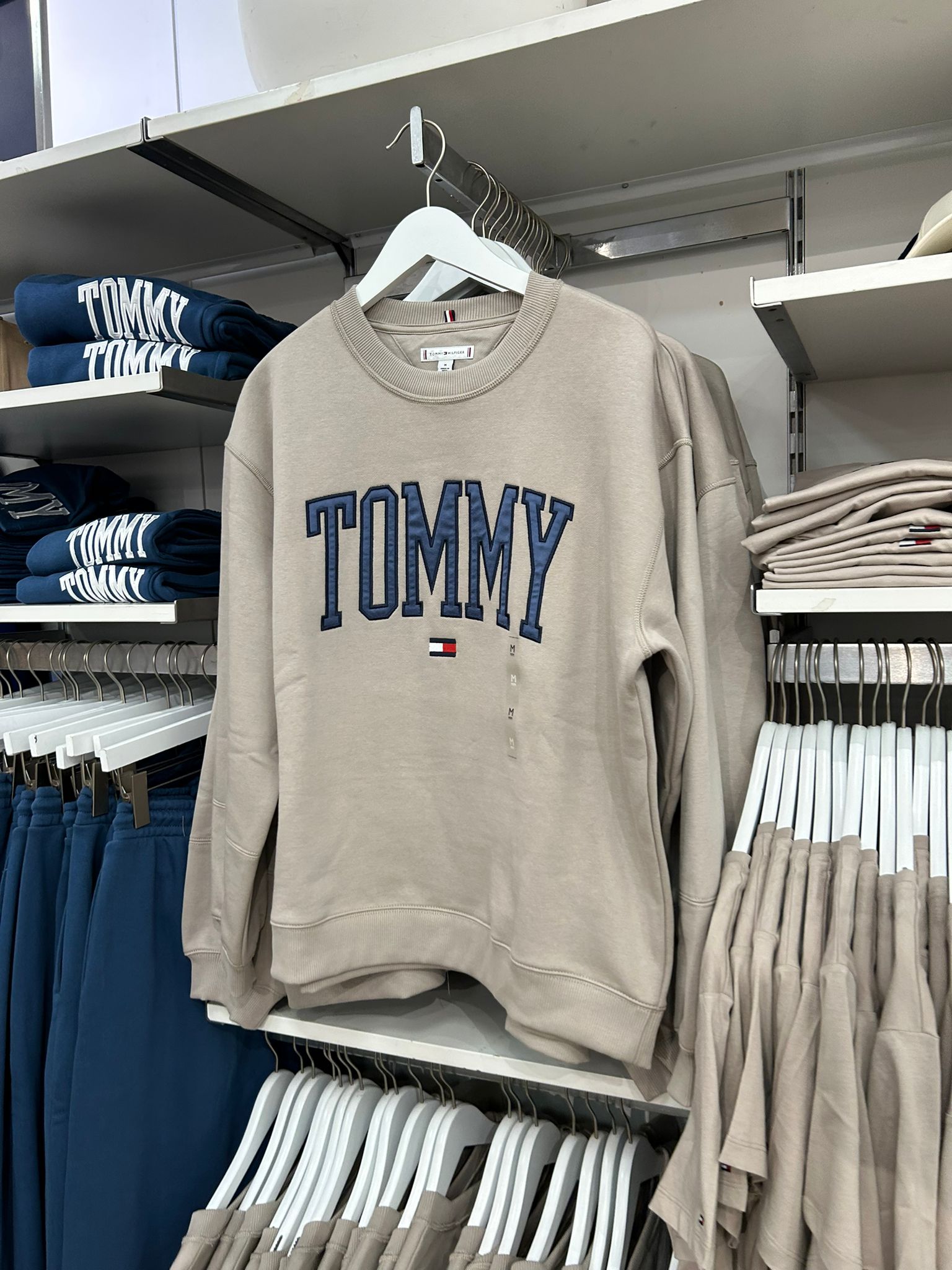 Tommy Womens' Varsity Tommy Logo Crewneck Sweatshirt/ STONE