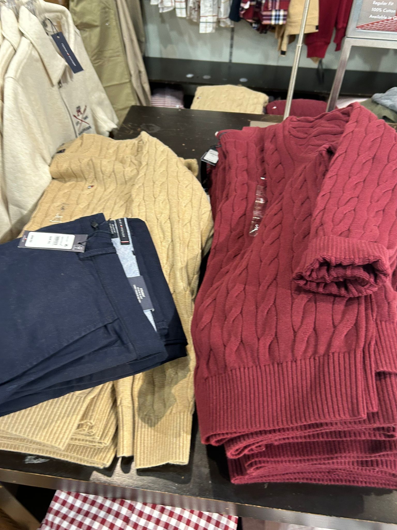 Tommy Hilfiger MENS' Cable Knit Crewneck Sweater Deep Rouge