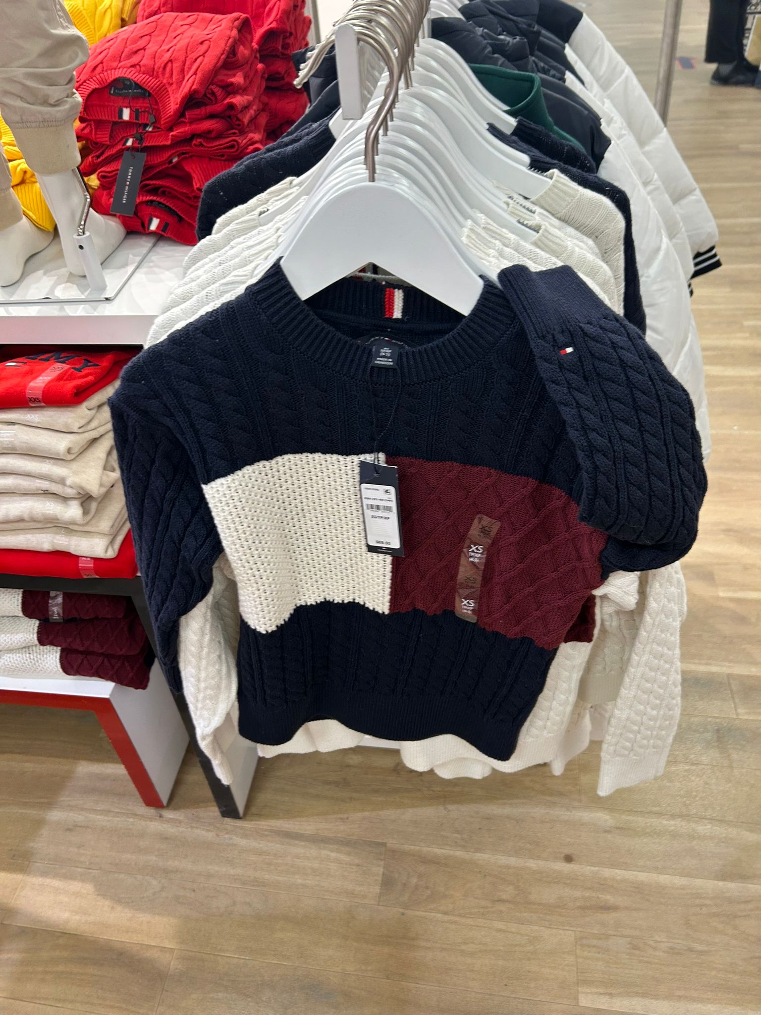 BOY Tommy  Flag Logo Cable Knit Sweater NAVY