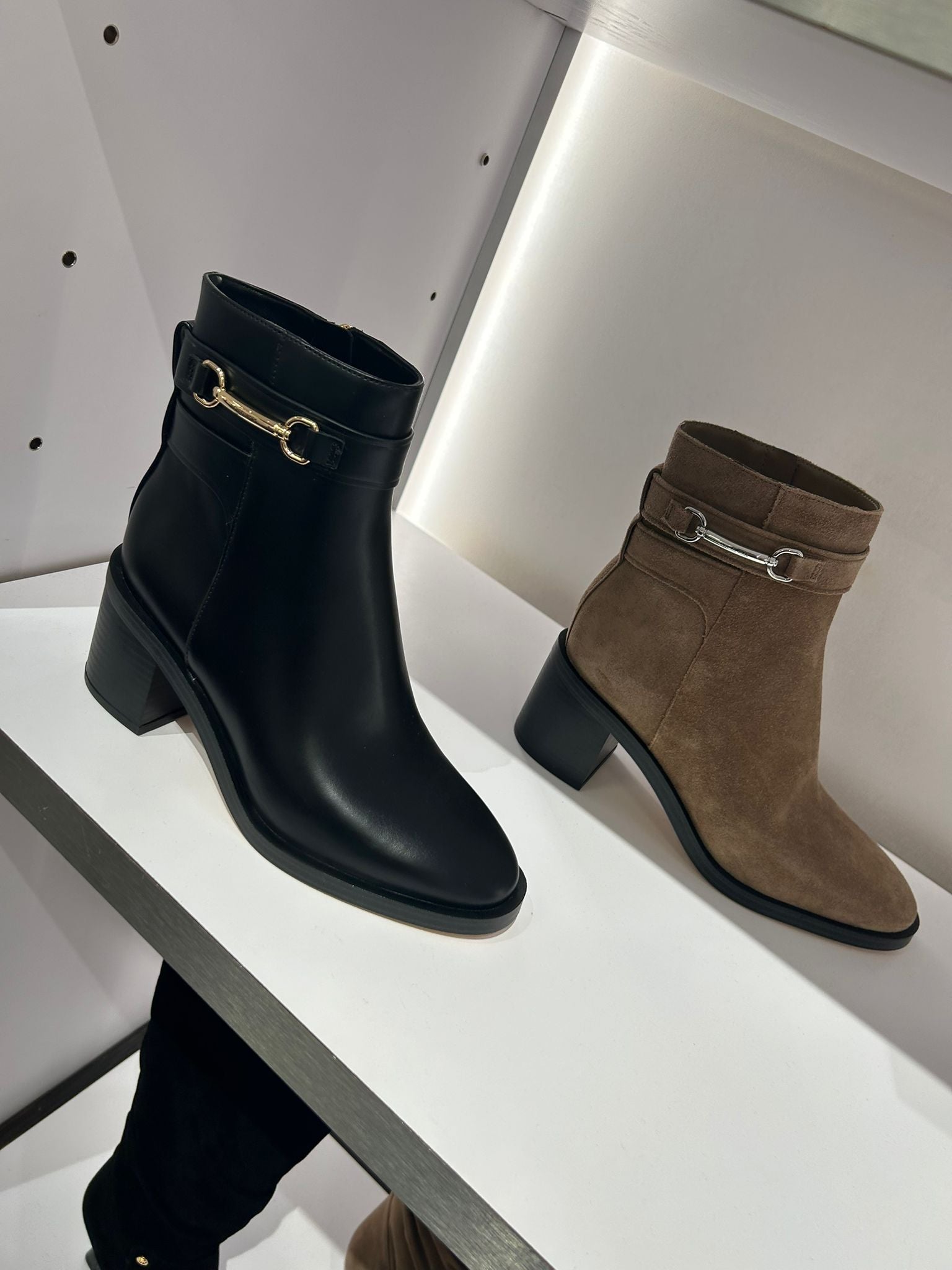 Michael Kors Womens' Carson Boot BLACK